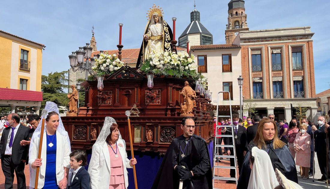 Miles De Personas Presencian El Anuncio De La Resurrecci N En La Ltima