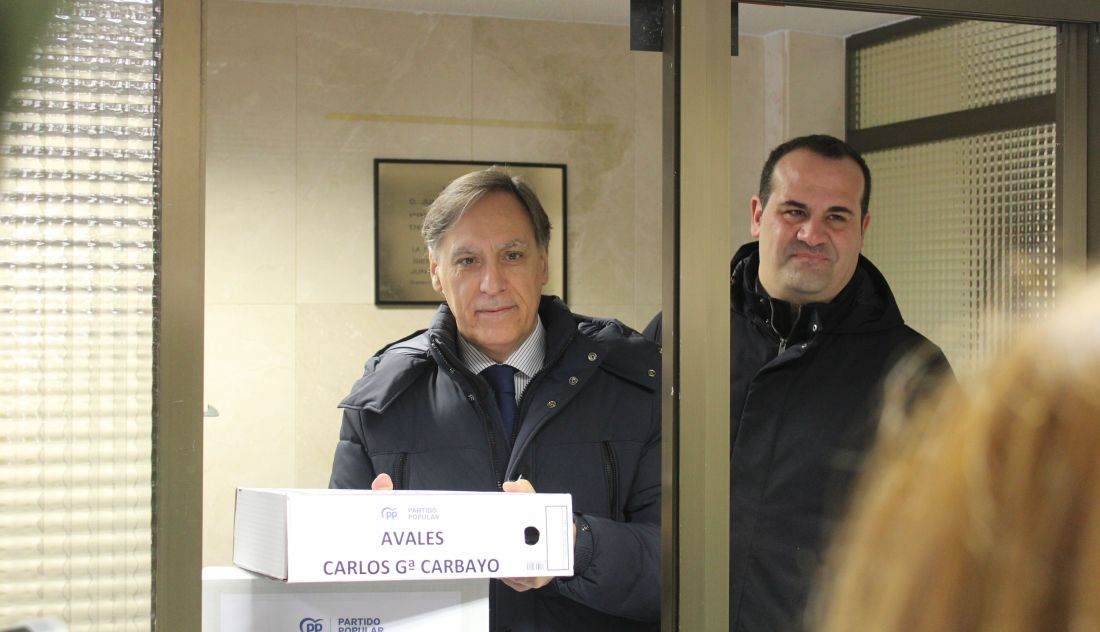 Carbayo Presenta 1 185 Avales Para Oficializar Su Candidatura Al PP De