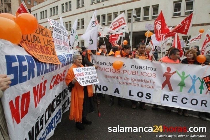 Manifestaci N Sindical Contra El Desmantelamiento De Los Servicios Sociales