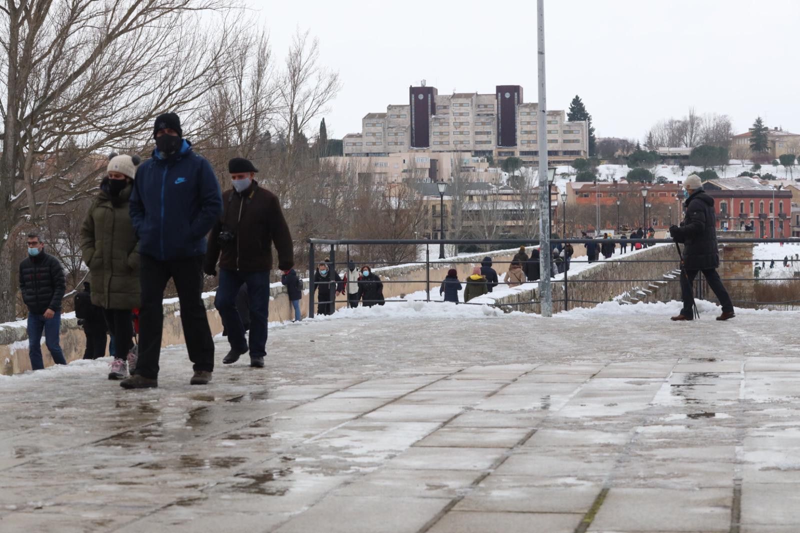  Hielo y nieve en Salamanca en una foto de archivo