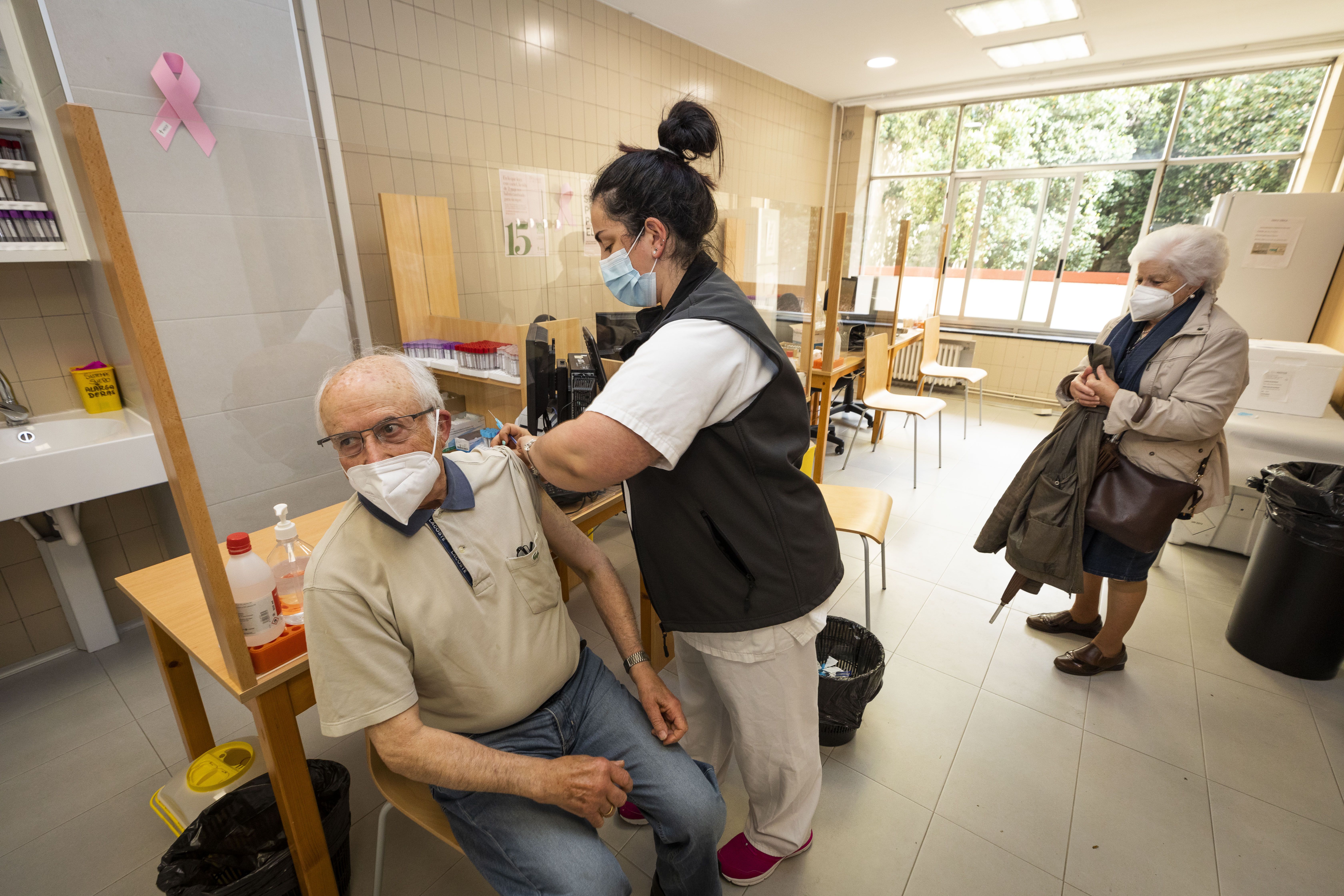 España administra más de 206.000 dosis de las vacunas contra la Covid-19 en las últimas 48 horas