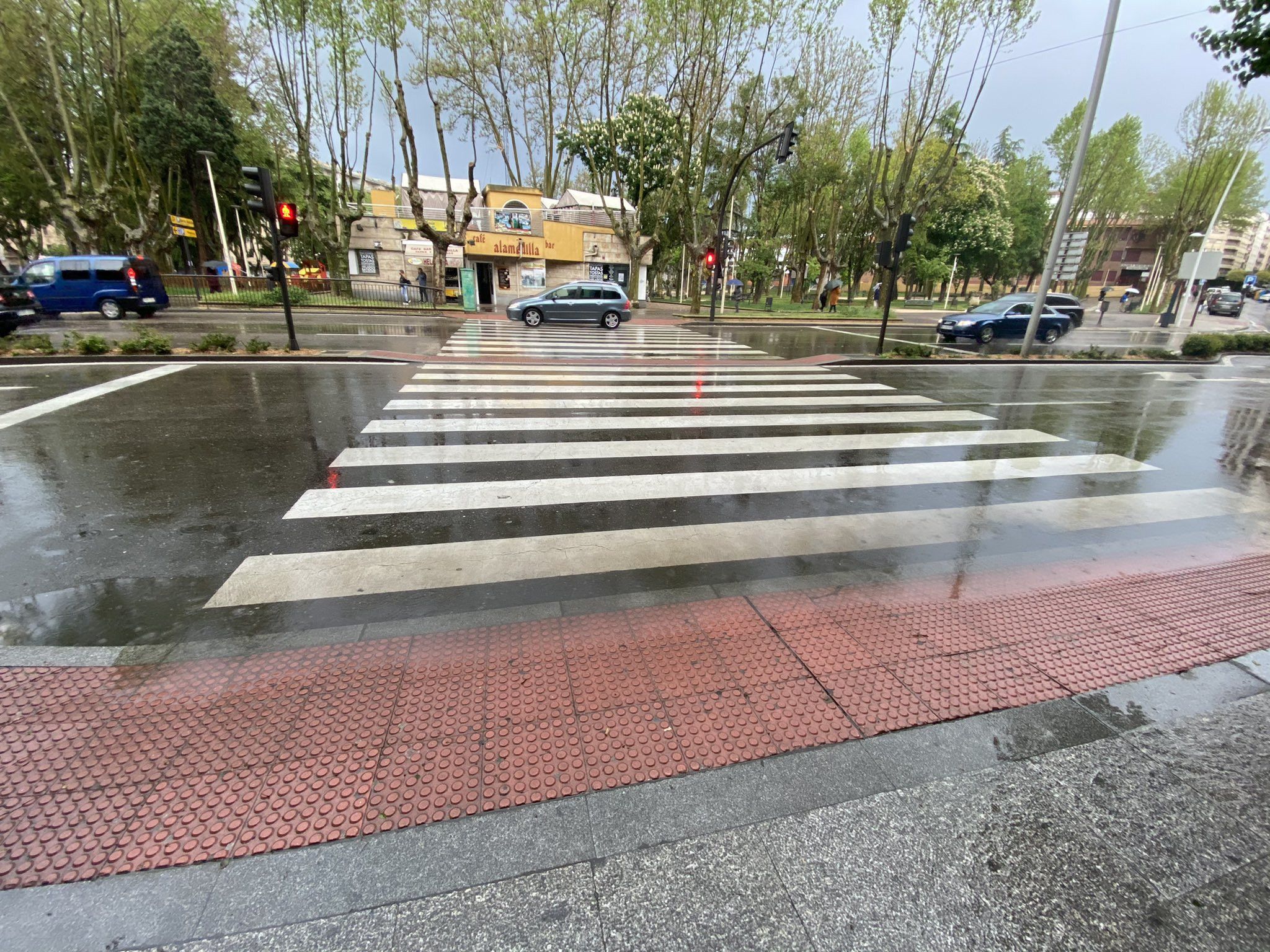 Día de lluvia en Salamanca. Foto de archivo