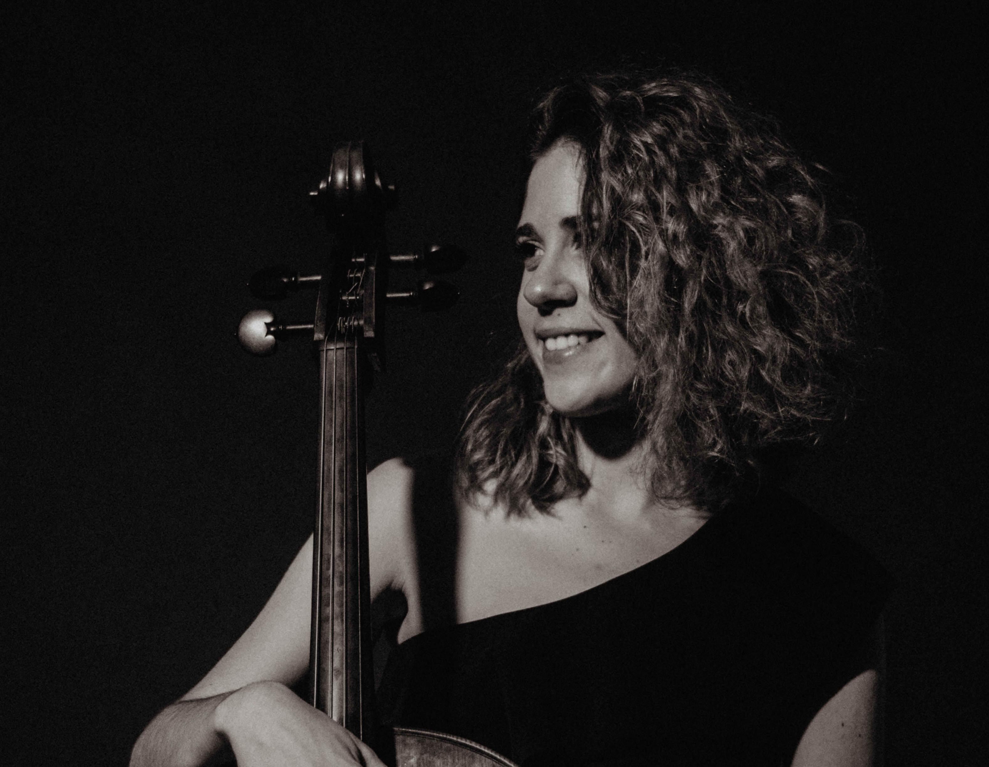 La violonchelista Rosalía Herrera ofrece este domingo un recital en el Auditorio de San Blas