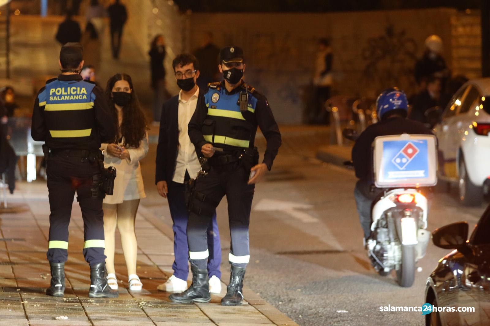 Cinco denuncias por botellón y dos fiestas en viviendas, el resultado del viernes noche en Salamanca