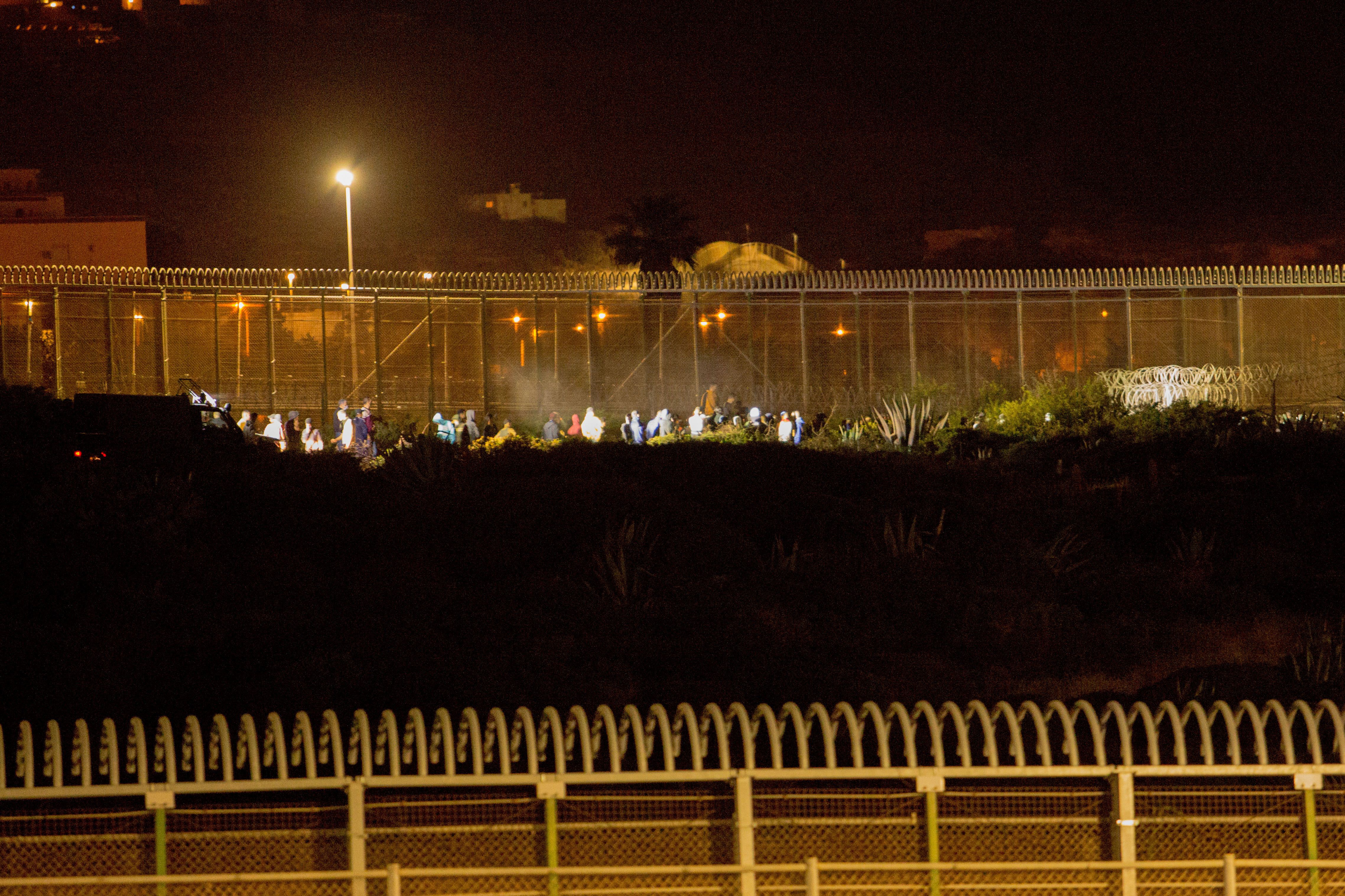 Melilla registra su segunda jornada de intentos de saltos de migrantes en la valla pero ninguno lo logra