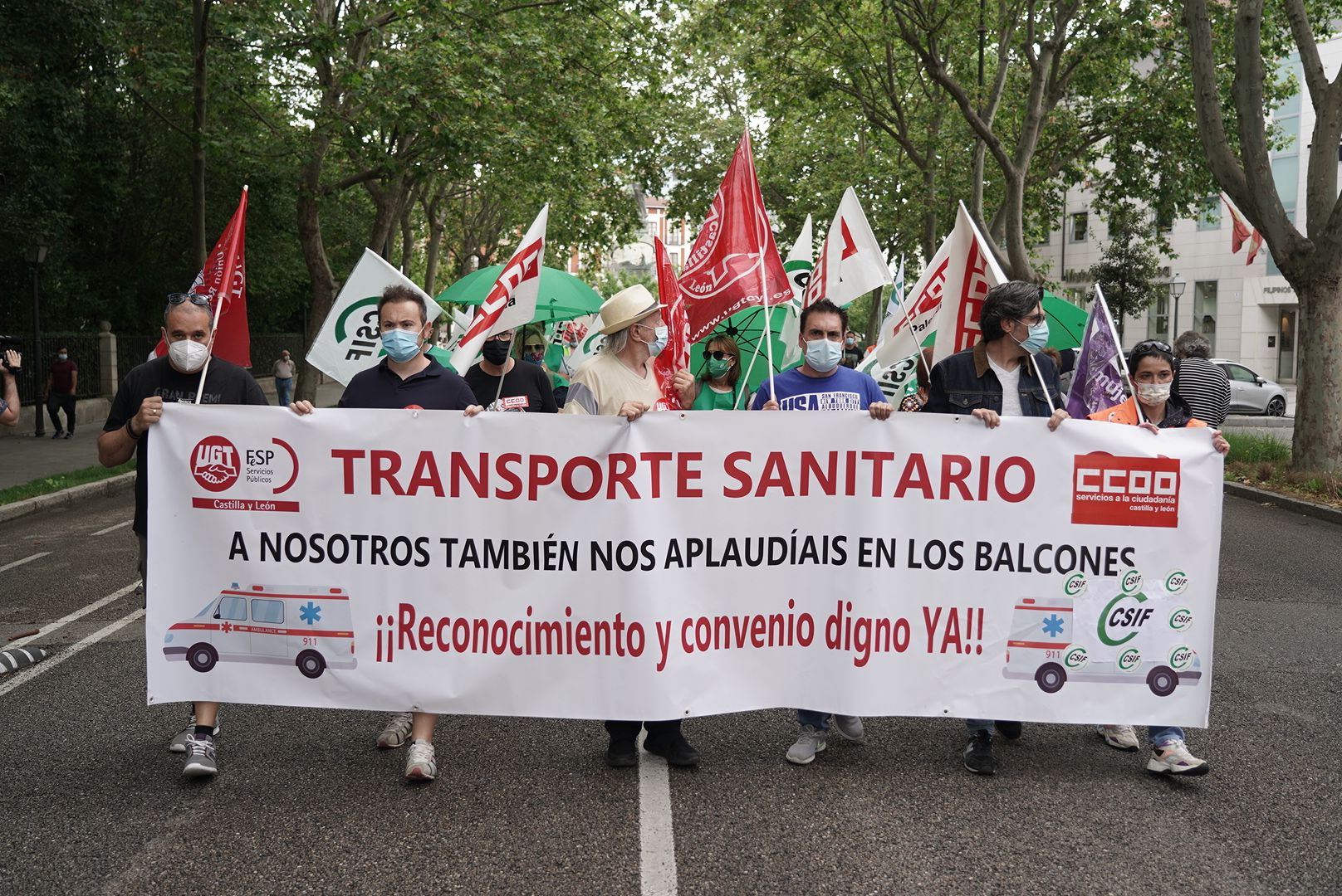 Manifestación de los trabajadores del transporte sanitario | Foto: ICAL