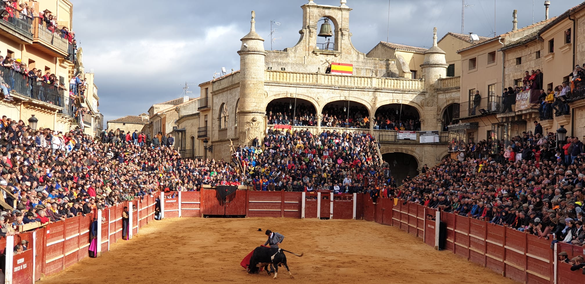 Morante de la Puebla toreando un toro de Francisco Galache en el Carnaval del Toro de Ciudad Rodrigo