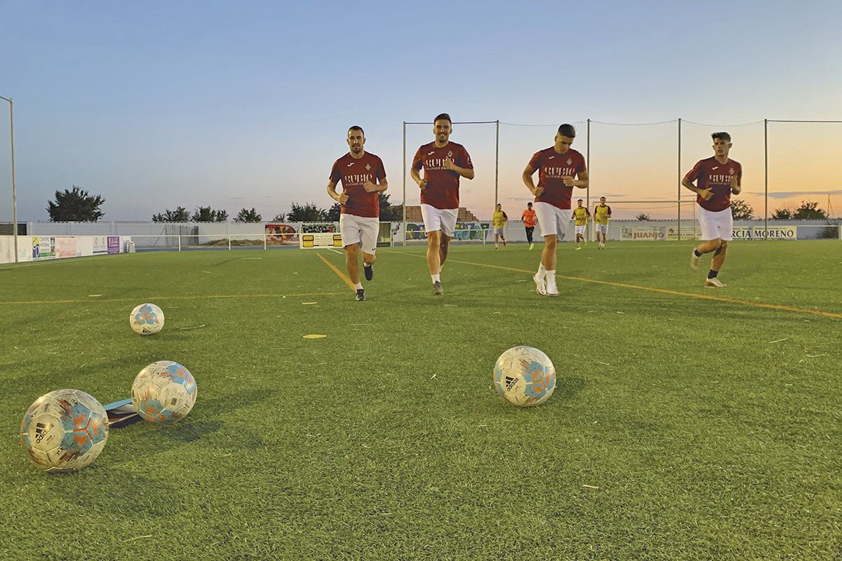 Primer día de entrenamiento de la temporada 2020-2021 del CD Peñaranda 