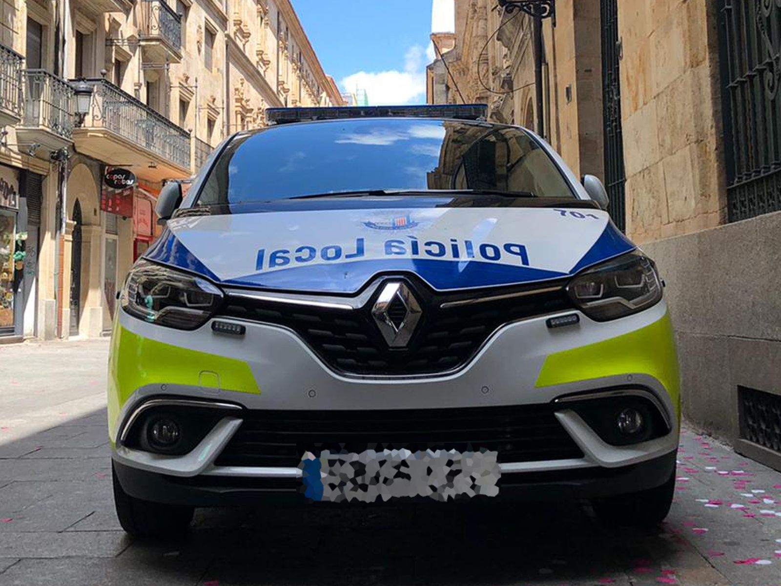 Coche patrulla de la Policía Local de Salamanca 