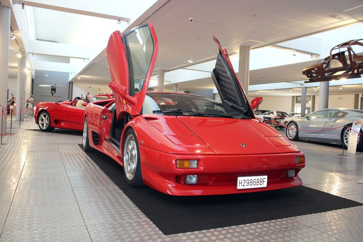 El MHAS presenta su obra de arte: un Lamborghini Diablo del año 1991