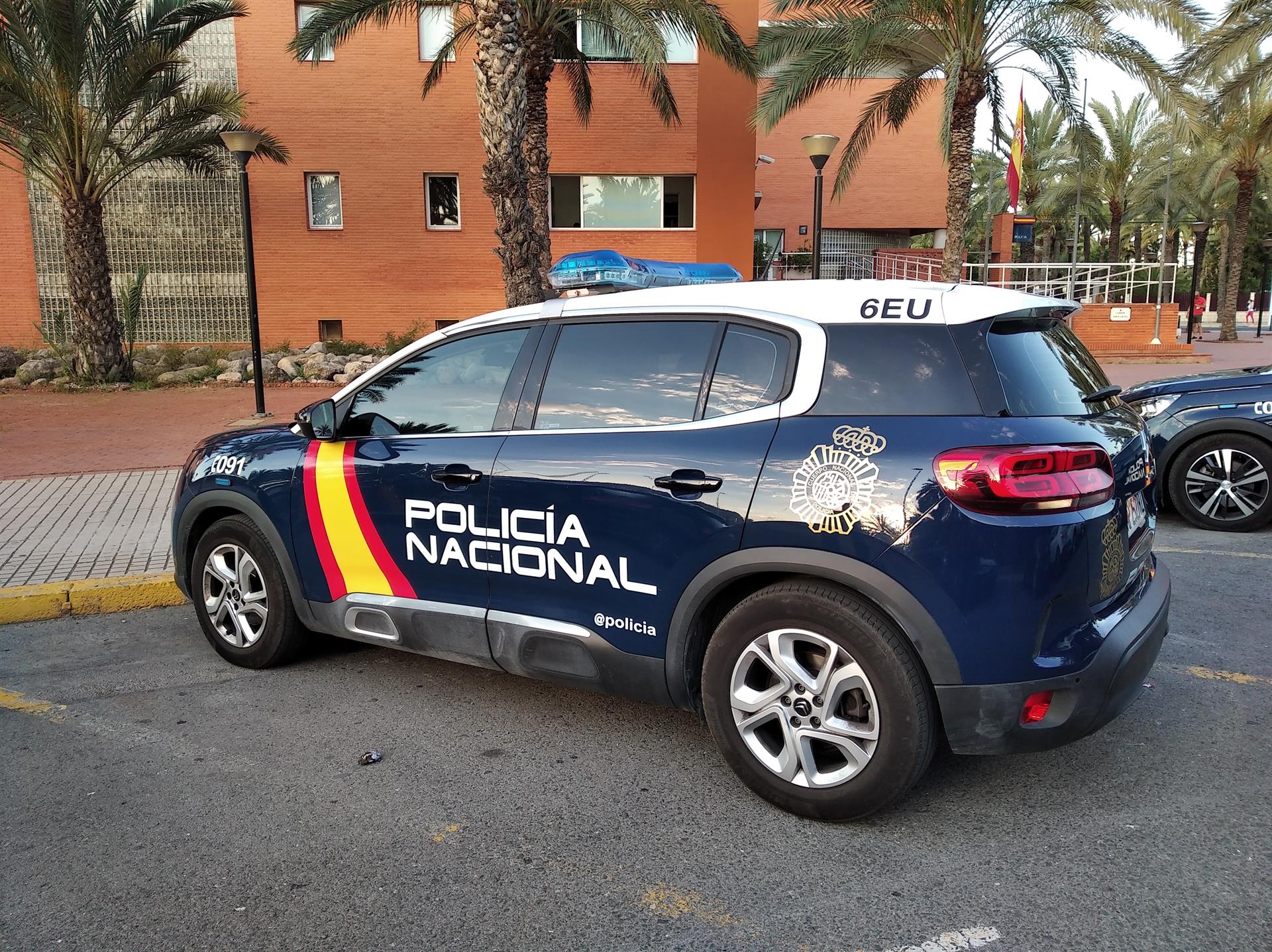 Un coche de la Policía Nacional