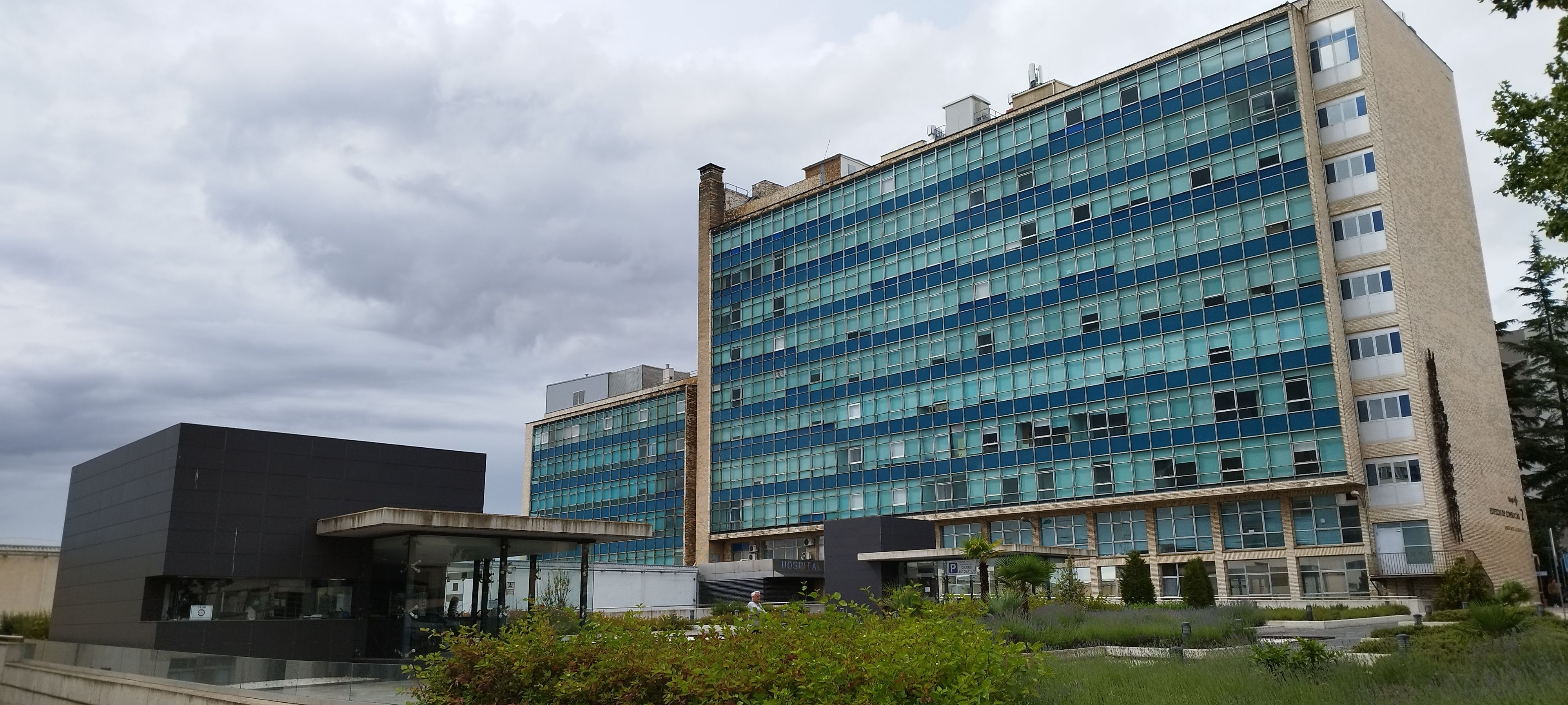 Hospital virgen de la Vega. Foto de archivo