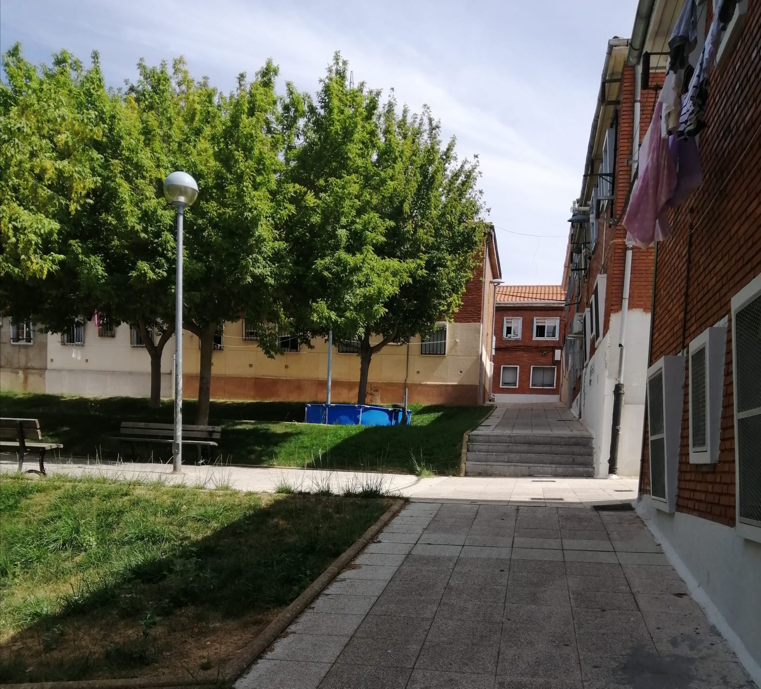 Piscina portátil situada en el barrio del Carmen