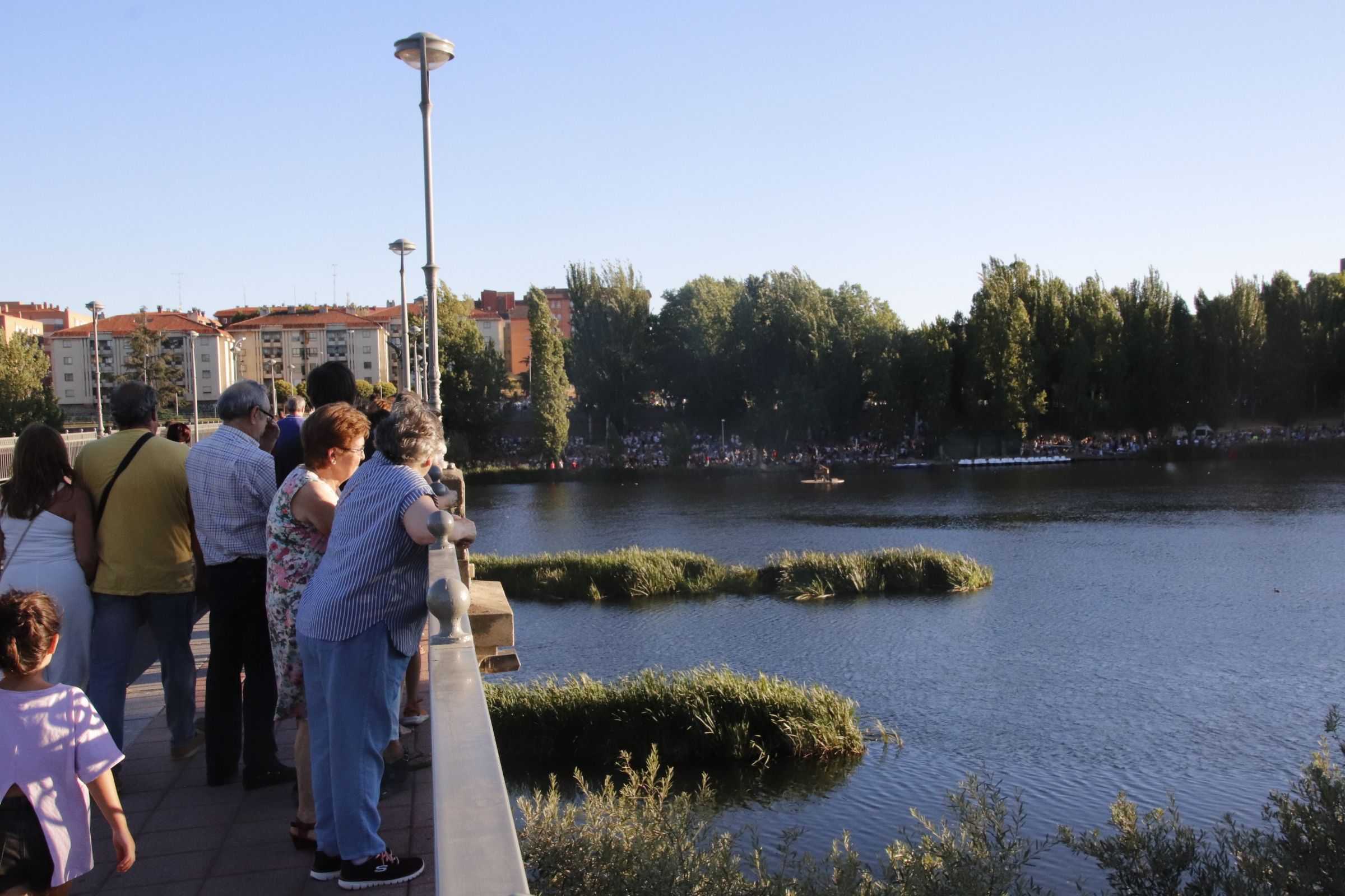 Espectáculo ‘Flota idónea. El piano flotante’