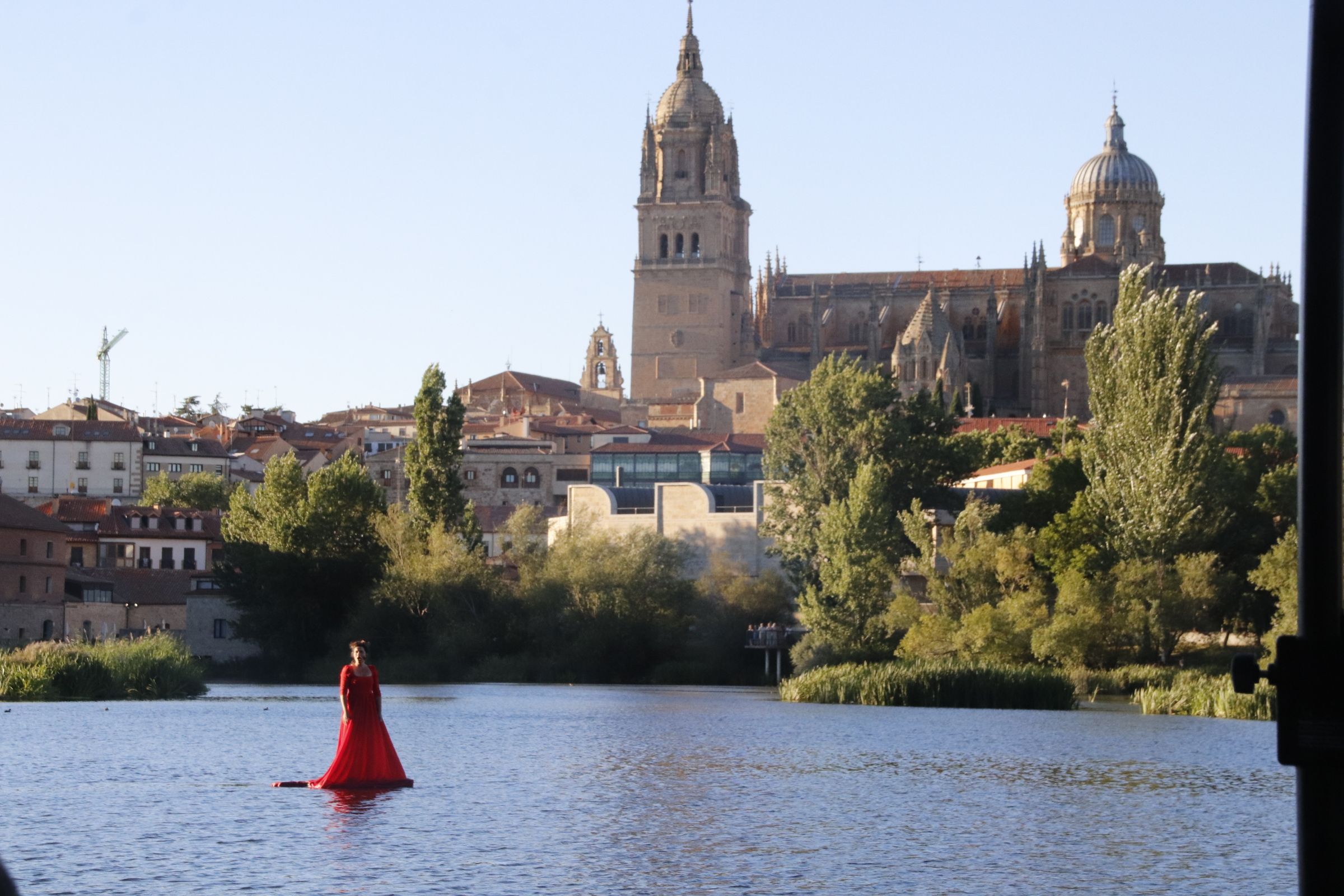 Espectáculo ‘Flota idónea. El piano flotante’