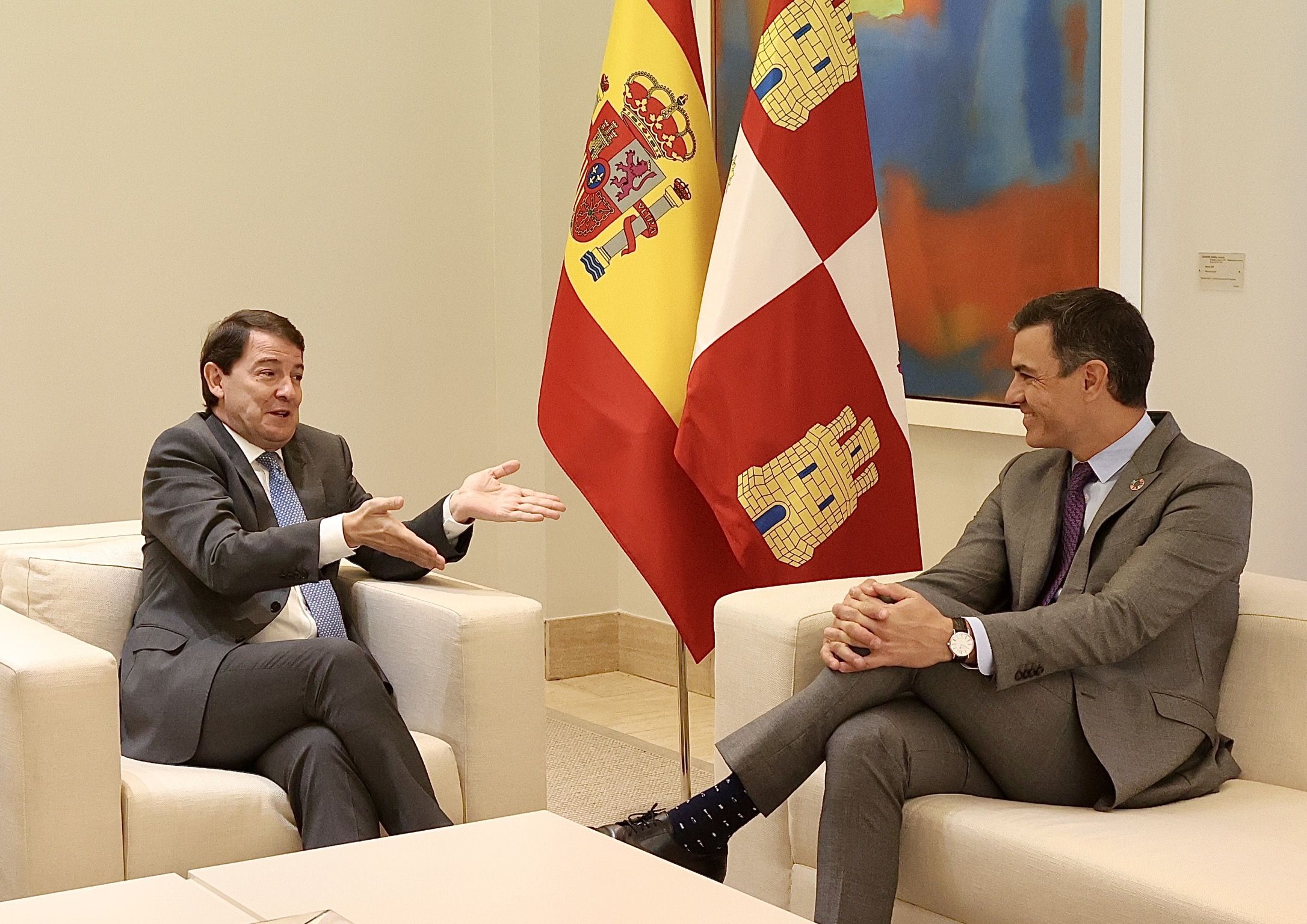 Reunión entre Pedro Sánchez y Alfonso Fernández Mañueco | Agencia ICAL