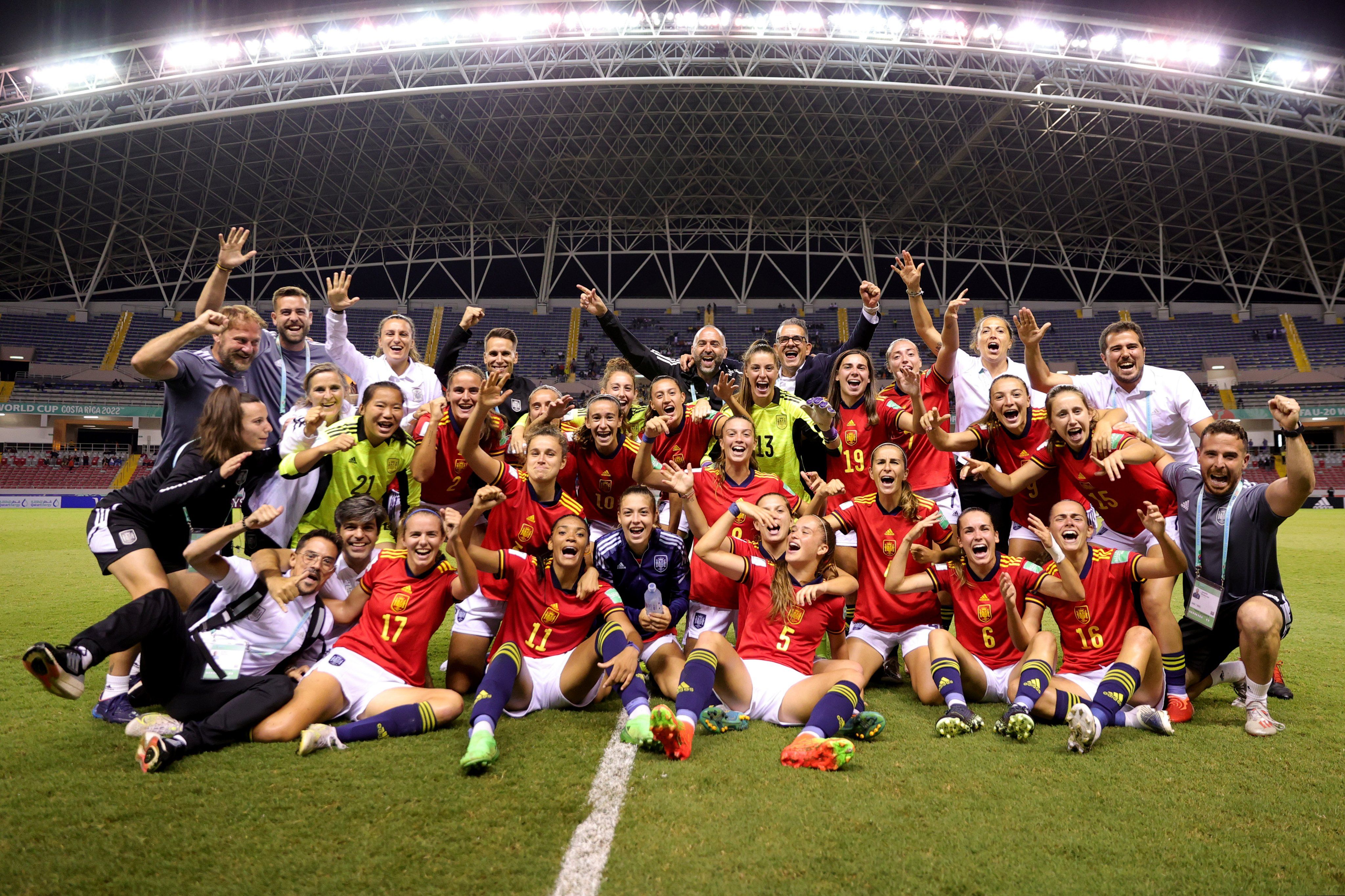No de moda Cercanamente Manual España se impone a Holanda y Carmen Álvarez jugará la final del Mundial sub  20