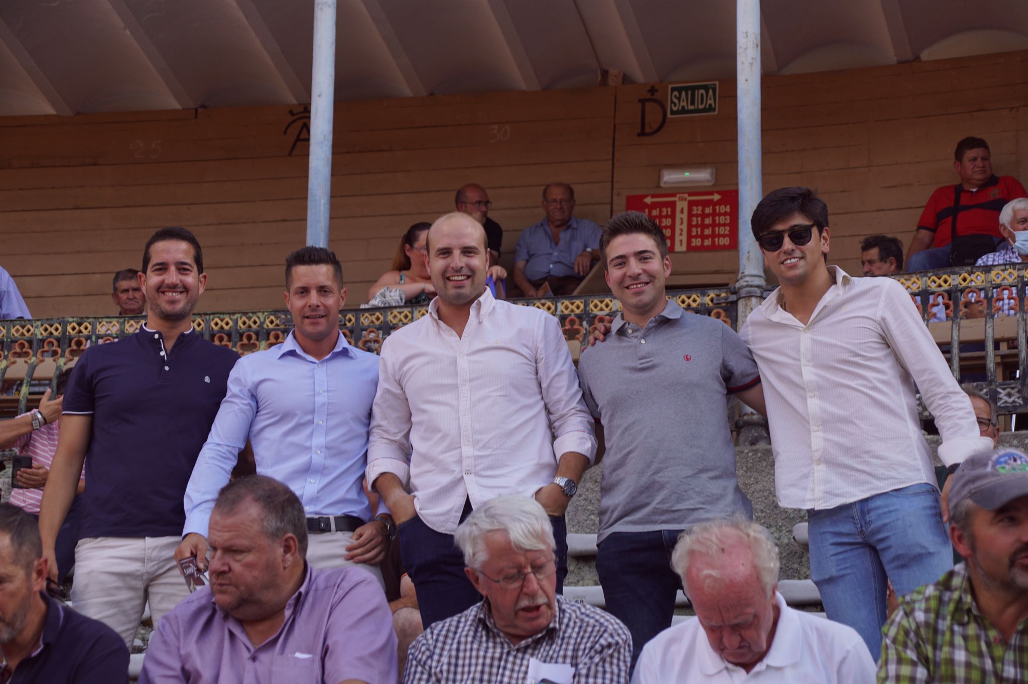  Ambiente en los tendidos de La Glorieta durante la novillada