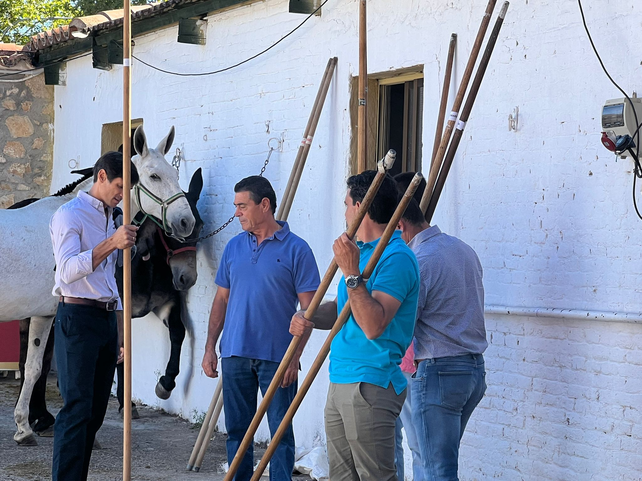  Ambiente en el sorteo en la corrida de Garcigrande 