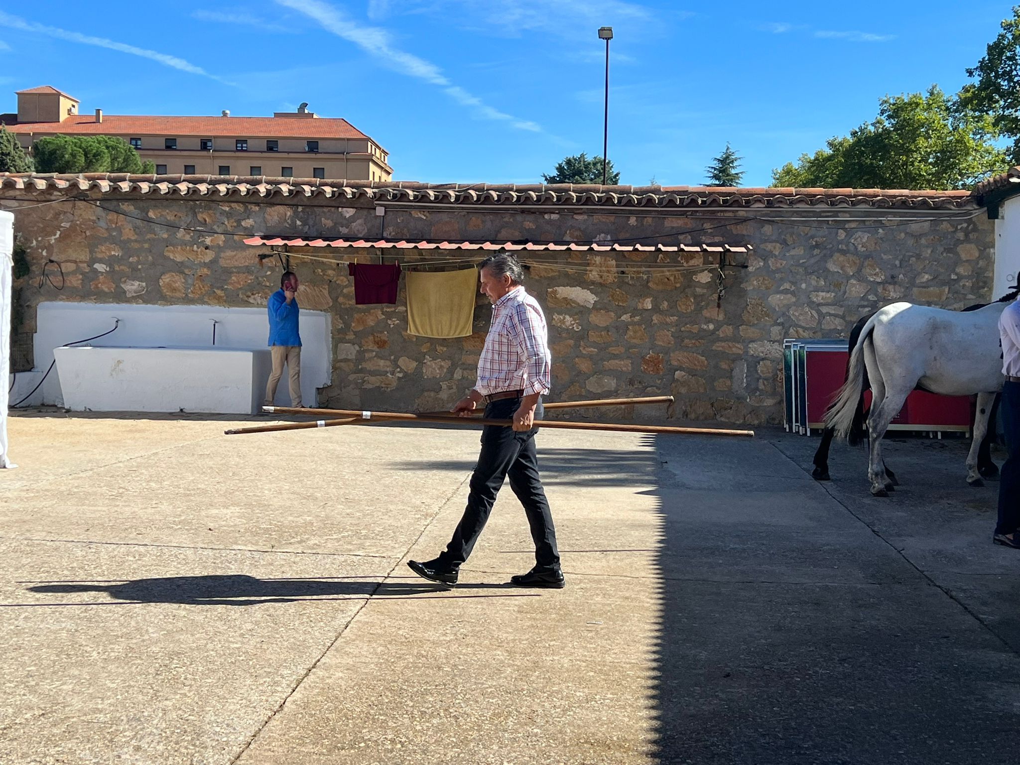  Ambiente en el sorteo en la corrida de Garcigrande 