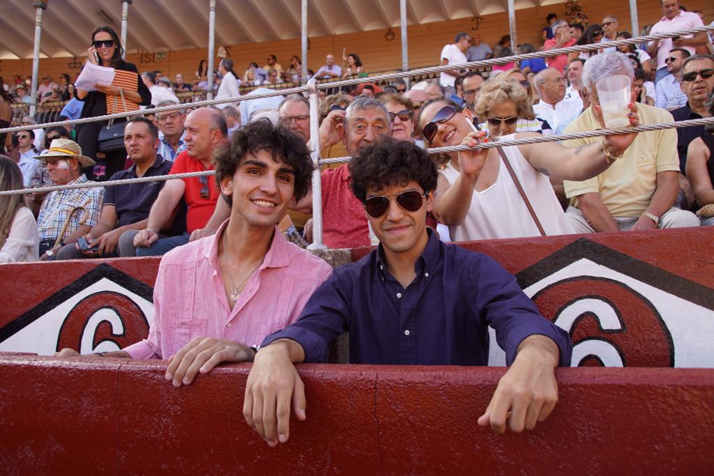 ambiente en los tendidos de La Glorieta durante la corrida de Garcigrande (2)