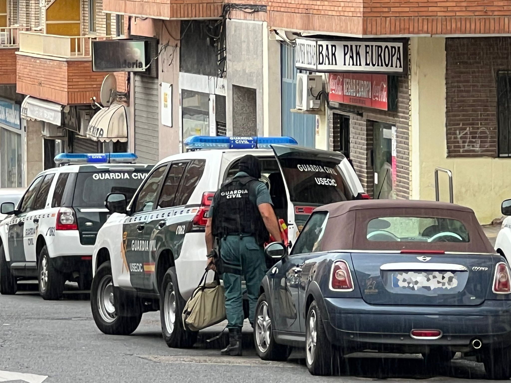 Operación antidroga en Pizarrales (7)