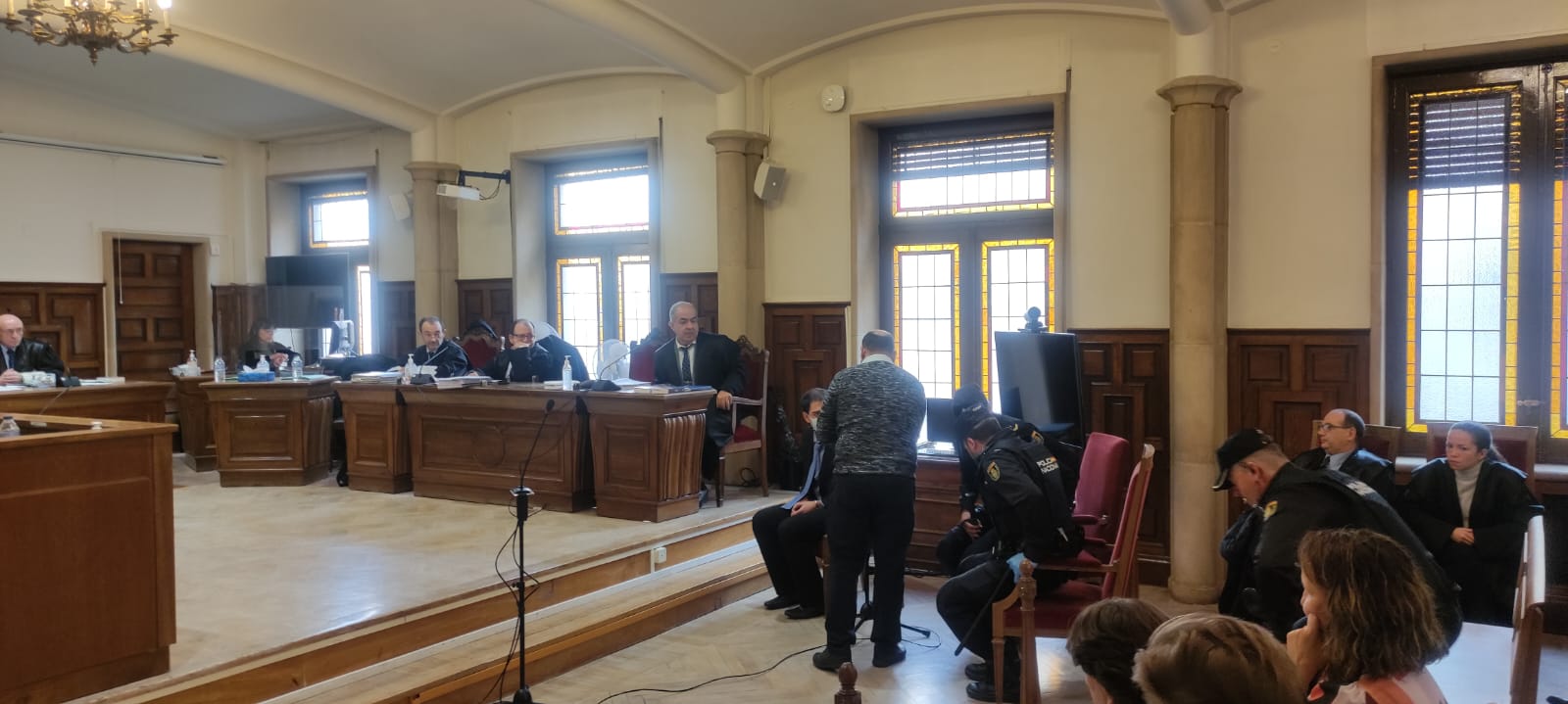 Comienza el juicio contra el 'pistolero de Garrido' (4)