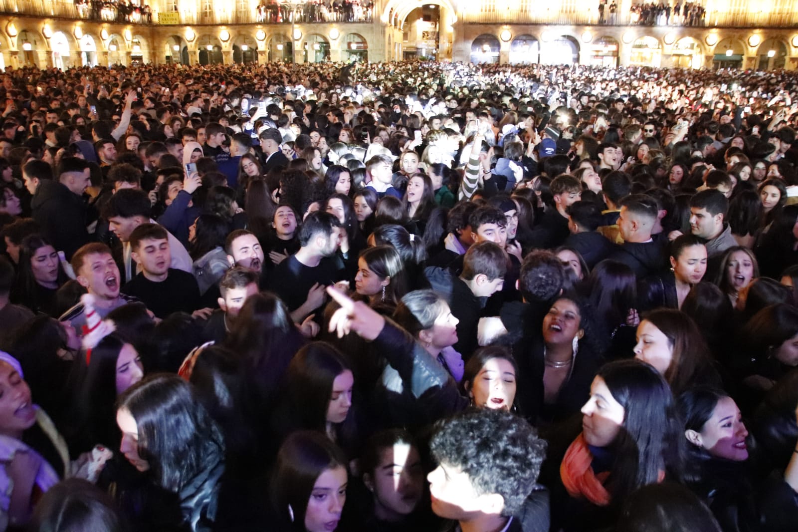 El Fin de Año Universitario vuelve a Salamanca después de tres años 