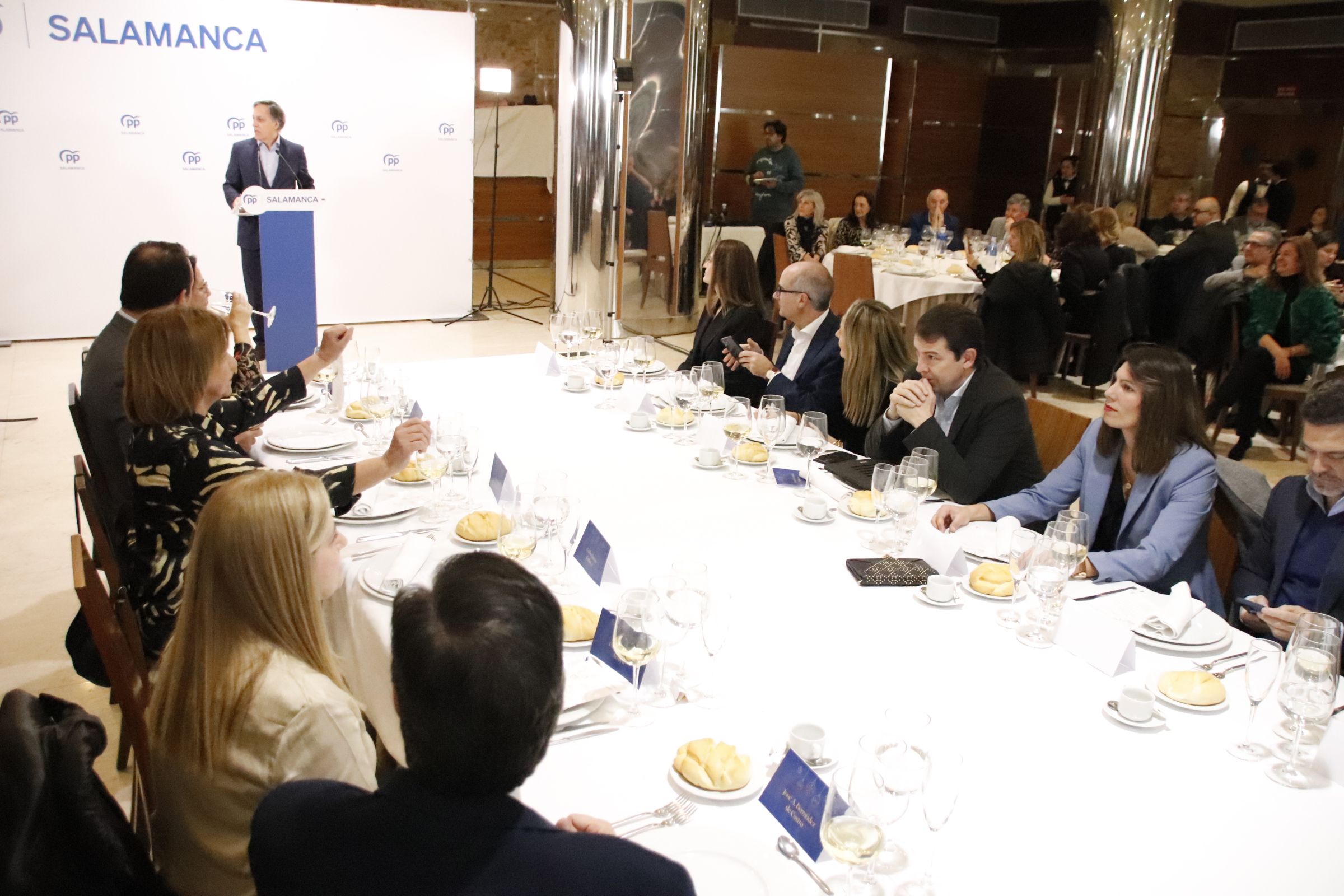 El Partido Popular de Salamanca celebra su tradicional comida de Navidad