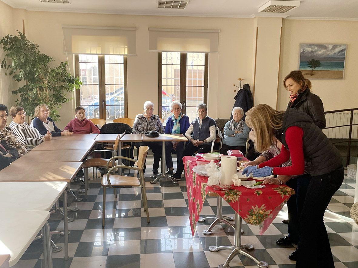 Taller de cocina mayores Carbajosa (2)