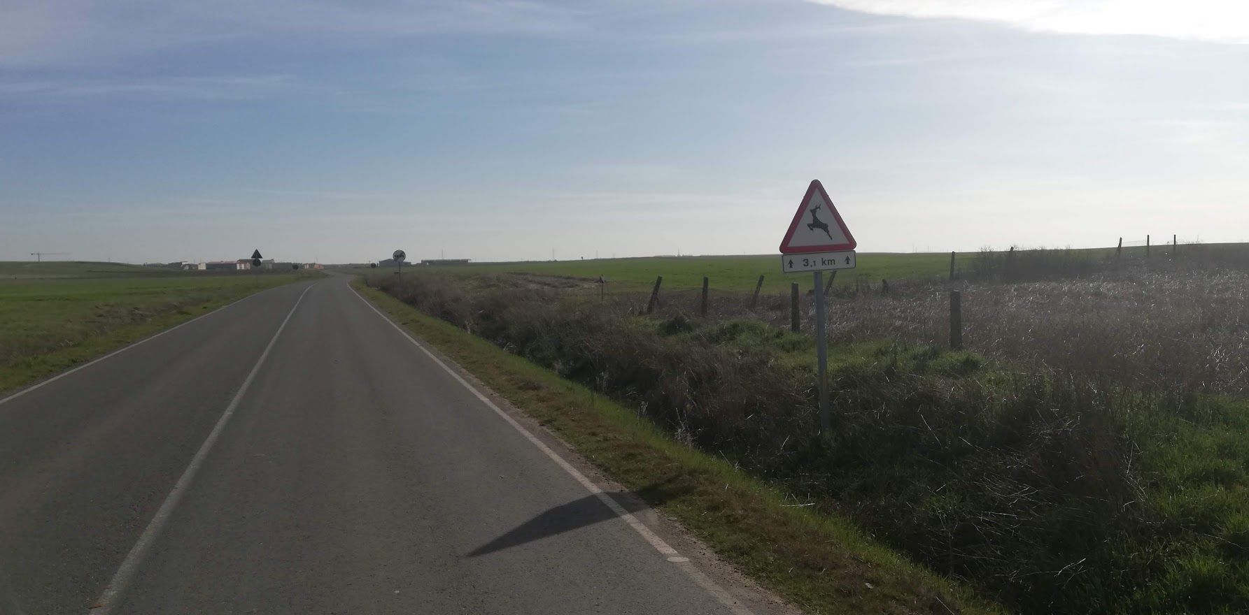 Carretera de la Mata, Monterrubio de la Armuña 