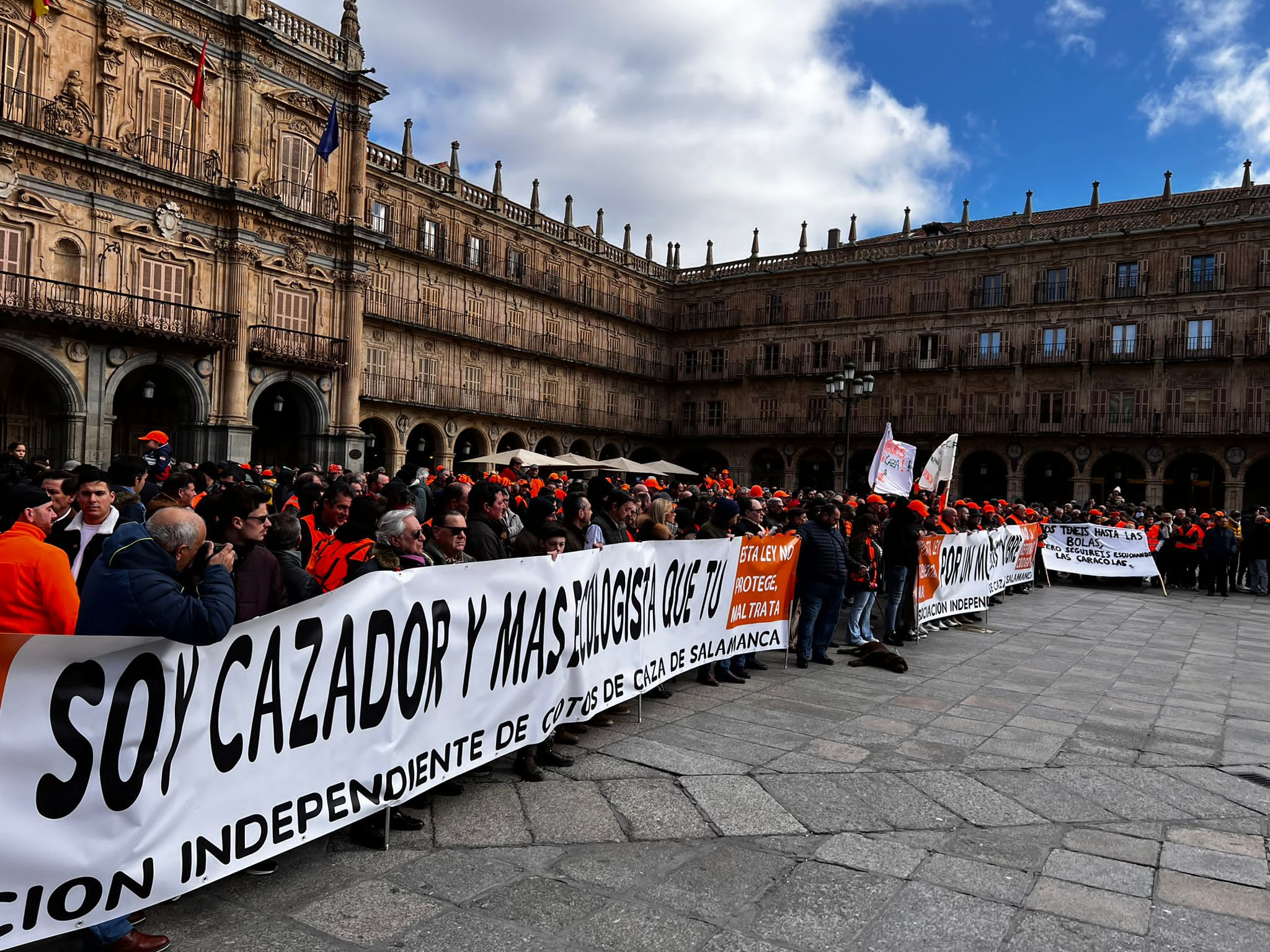 Manifestación cazadores Ley de Bienestar Animal