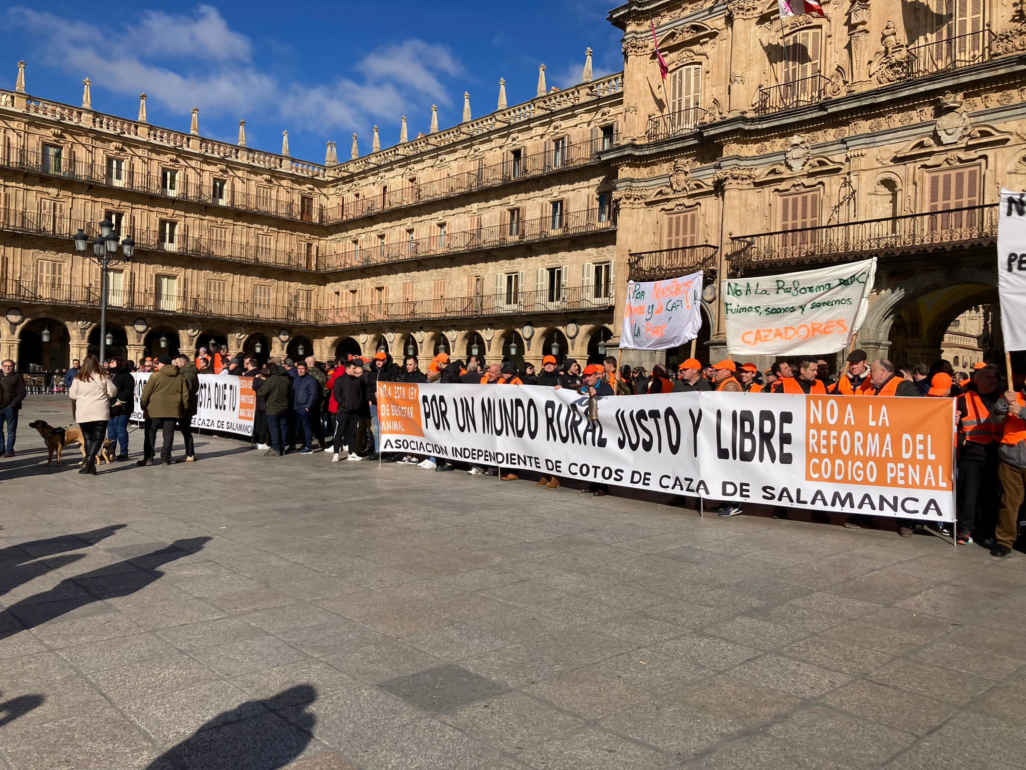 Manifestación cazadores Ley de Bienestar Animal