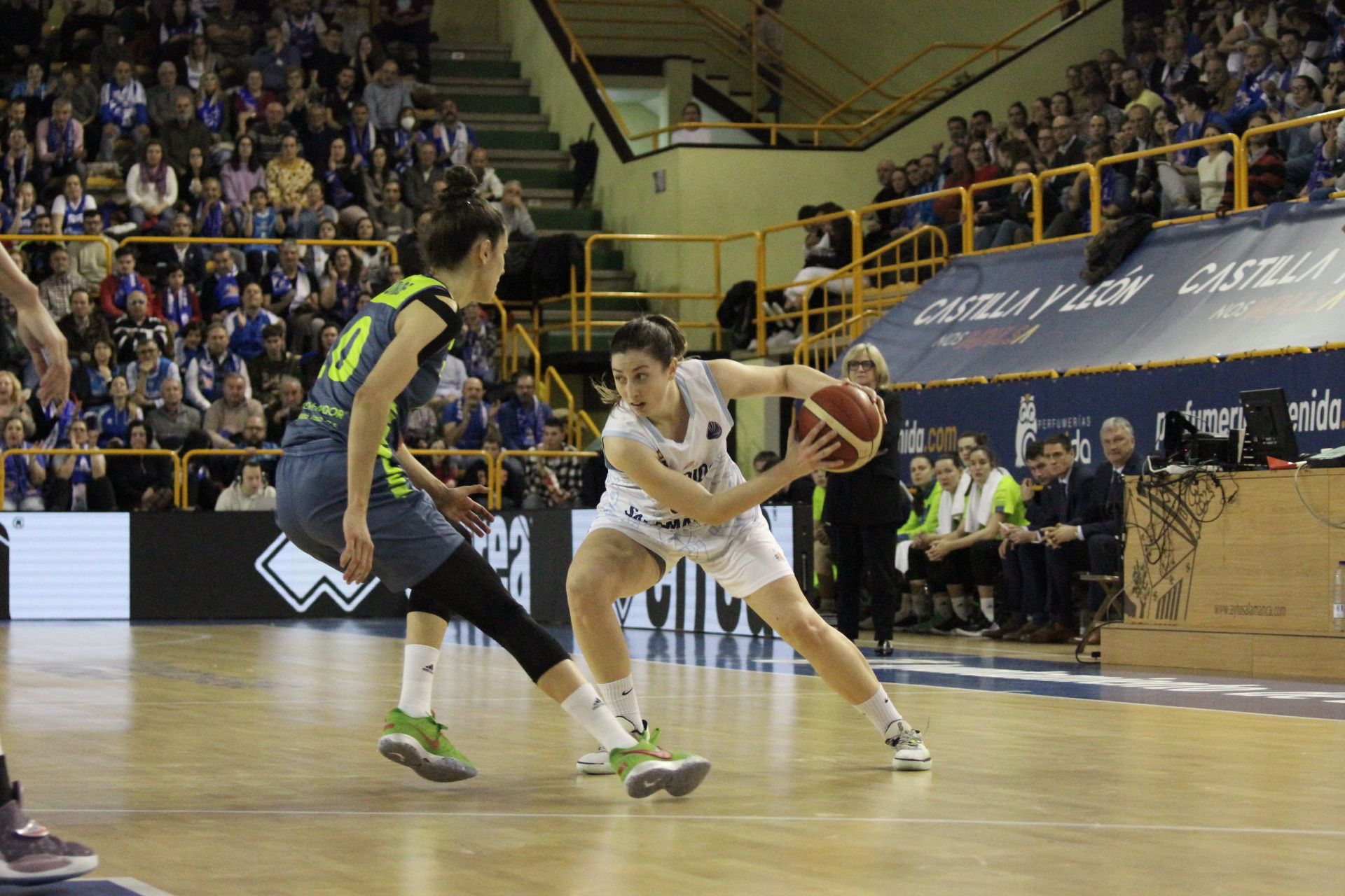 Leo Rodríguez, ante USK Praga | FOTO ANDREA MATEOS