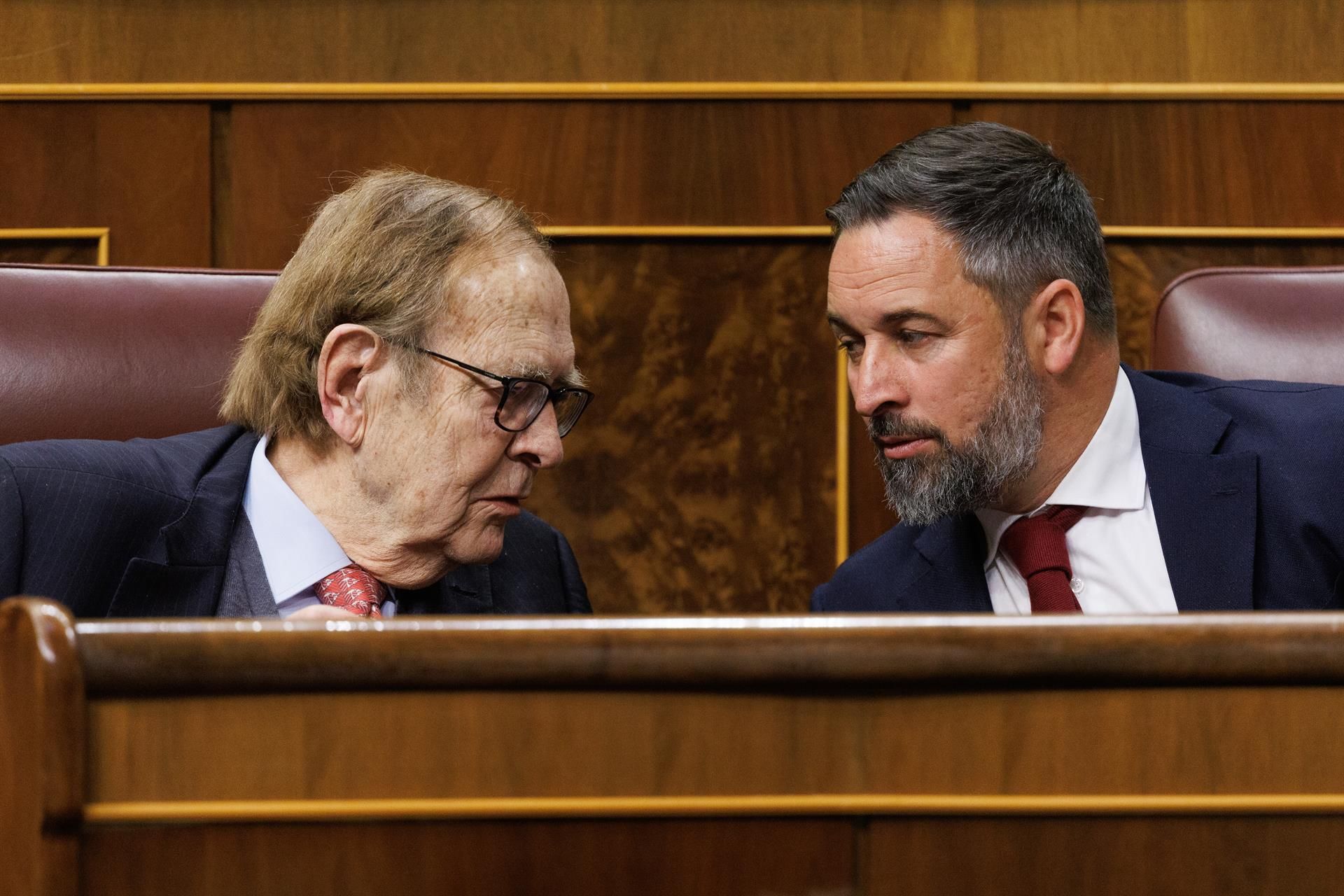 Fracasa La Sexta Moción De Censura De La Democracia A Propuesta De Vox 53 Votos A Favor 201 En 4045