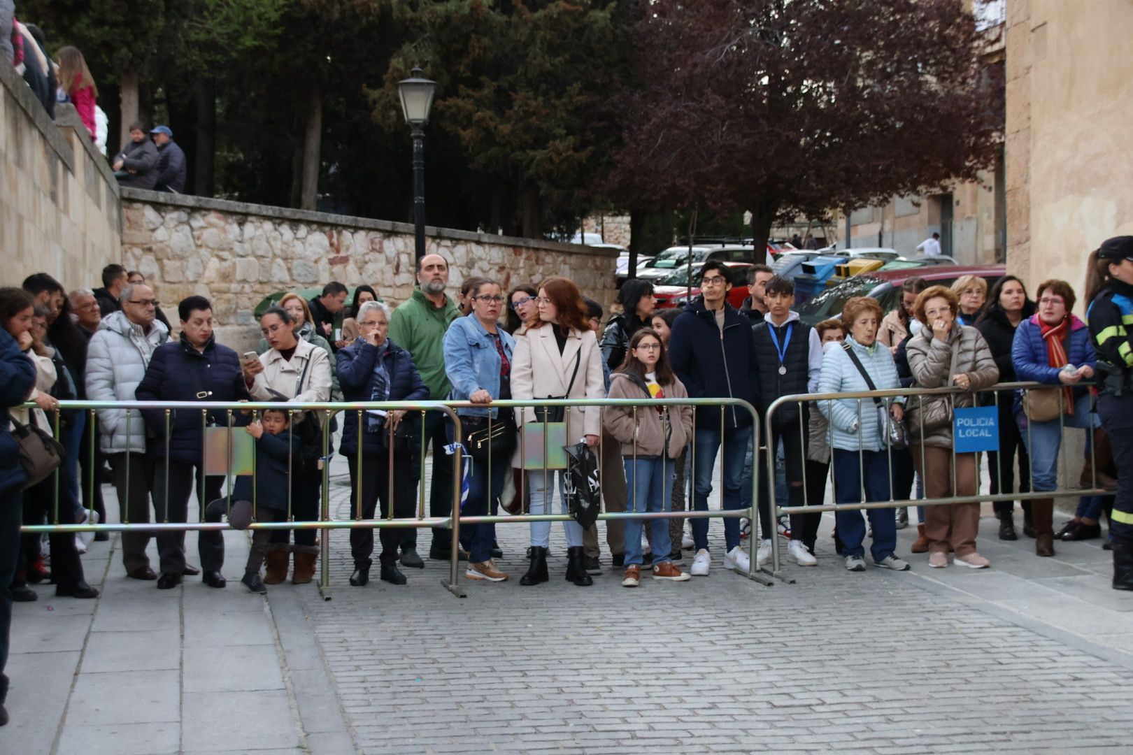 Ambiente en la Procesión del Vía Matris de la Cofradía de la Vera Cruz