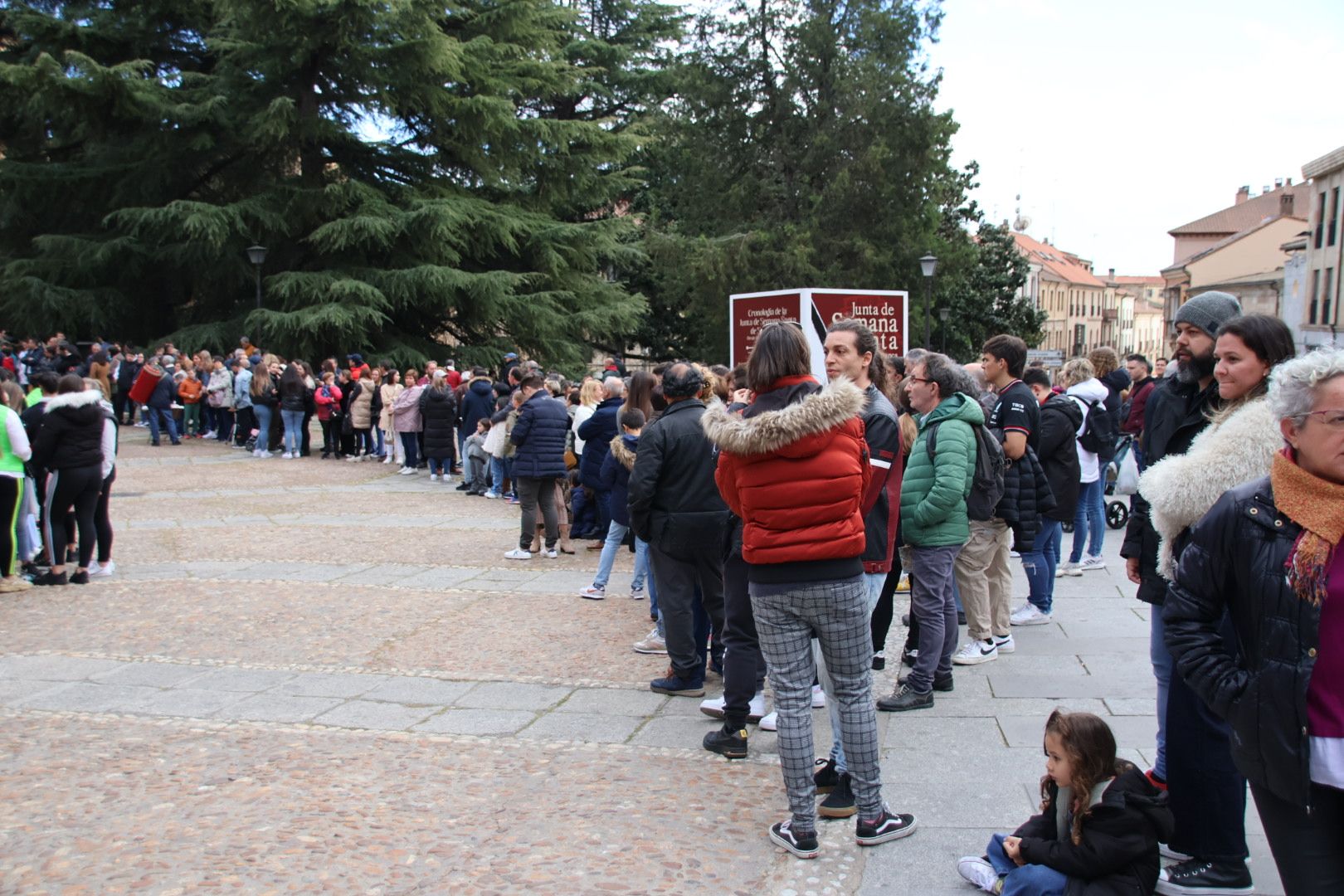 Ambiente en la Procesión de Jesús de la Redención de la Archicofradía del Rosario