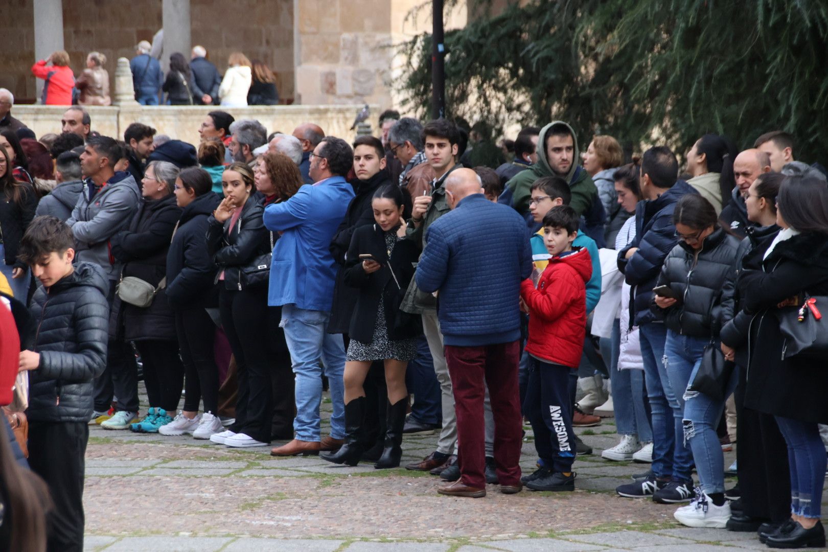 Ambiente en la Procesión de Jesús de la Redención de la Archicofradía del Rosario