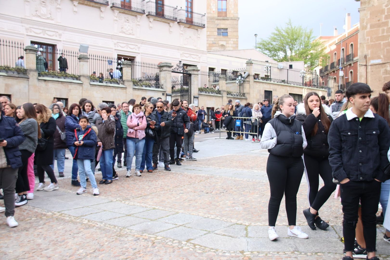 Ambiente en la Procesión de Jesús de la Redención de la Archicofradía del Rosario