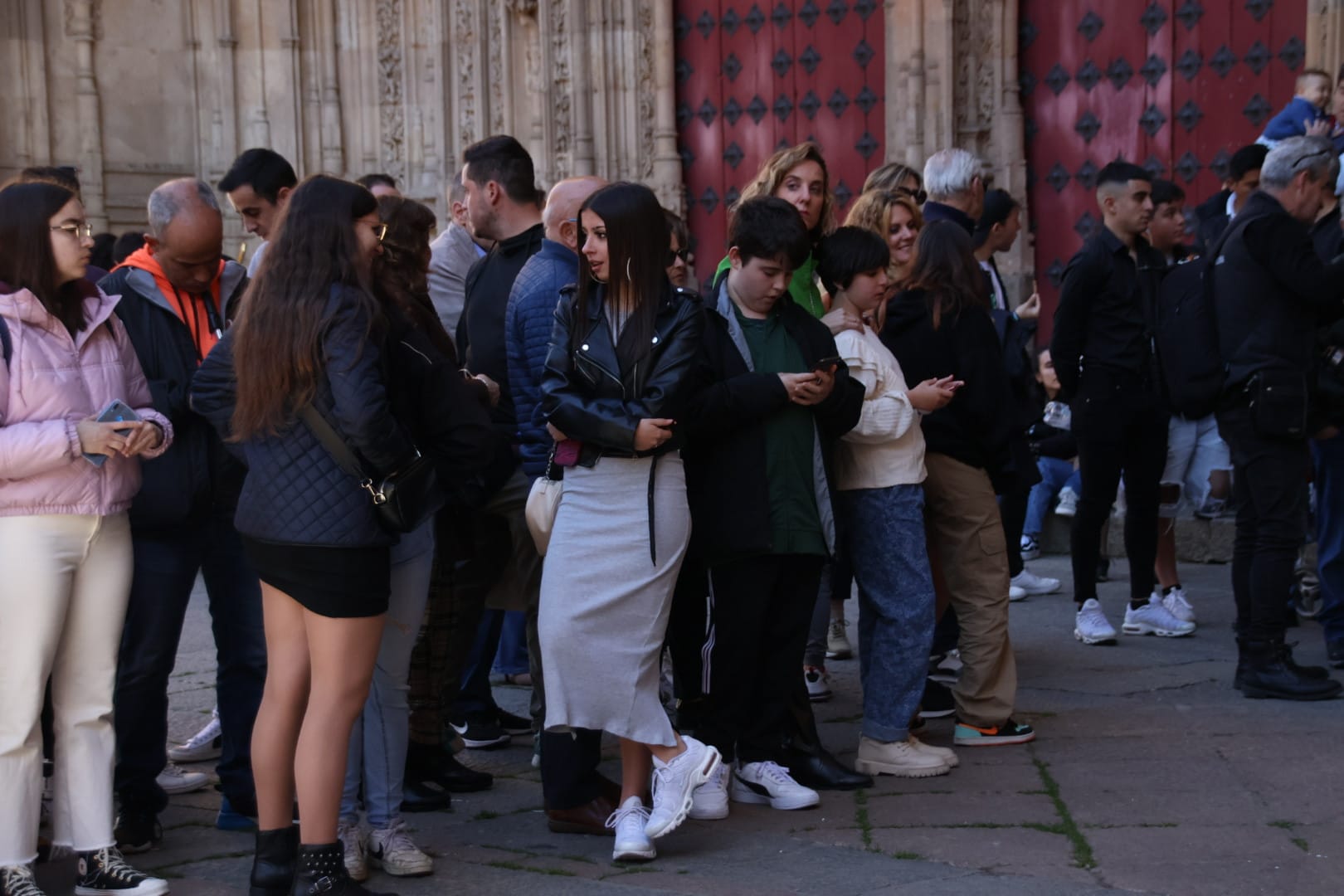 Ambiente en la Procesión de la Hermandad de Nuestro Padre Jesús del Perdón (8)