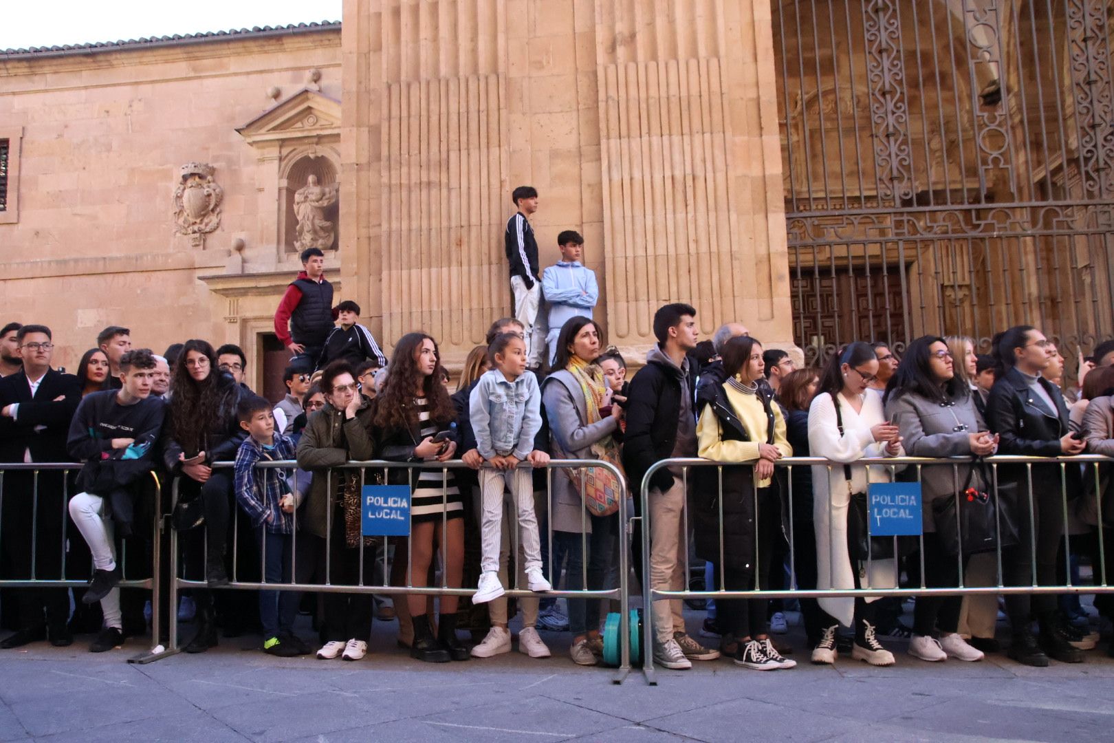 Ambiente en la Procesión de la Hermandad de Jesús Despojado y María Santísima de la Caridad y del Consuelo