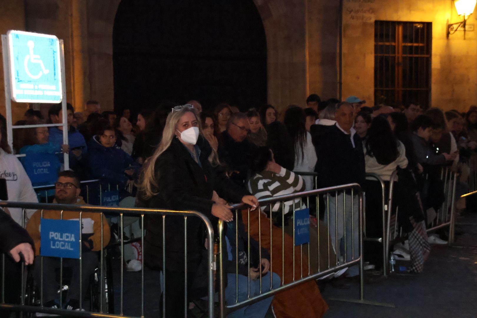 Ambiente en la Procesión de la Hermandad de Jesús Flagelado y Nuestra Señora de las Lágrimas