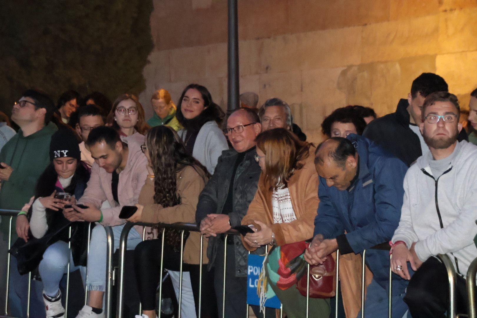 Ambiente en la Procesión de la Hermandad de Jesús Flagelado y Nuestra Señora de las Lágrimas