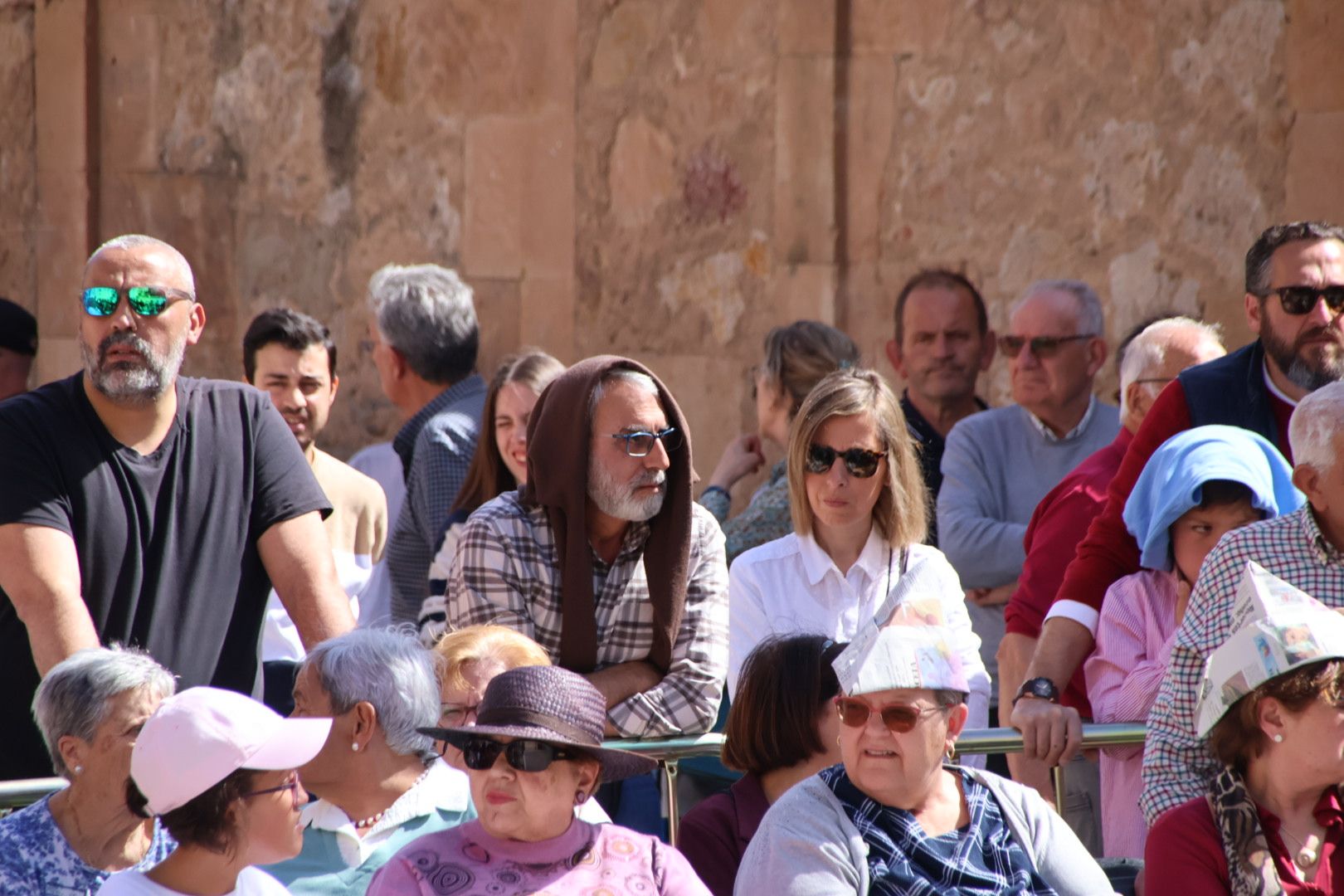 Ambiente en la Procesión del Santo Entierro de la Cofradía de la Vera Cruz