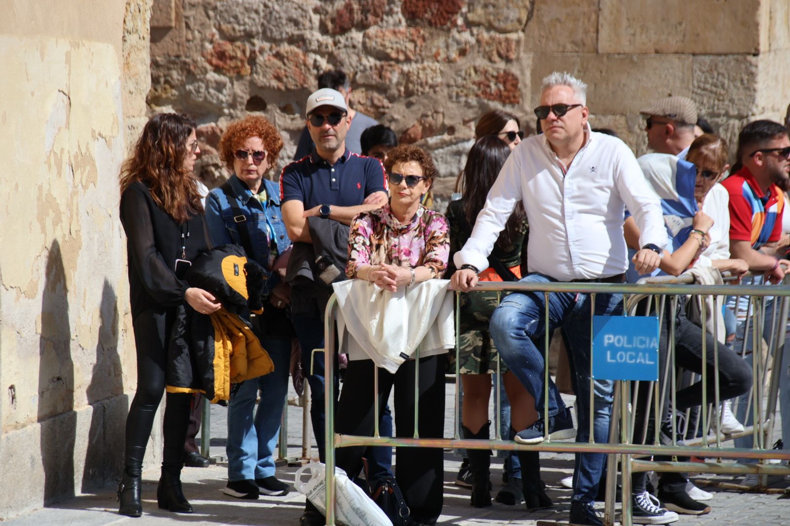 Ambiente en la Procesión del Santo Entierro de la Cofradía de la Vera Cruz