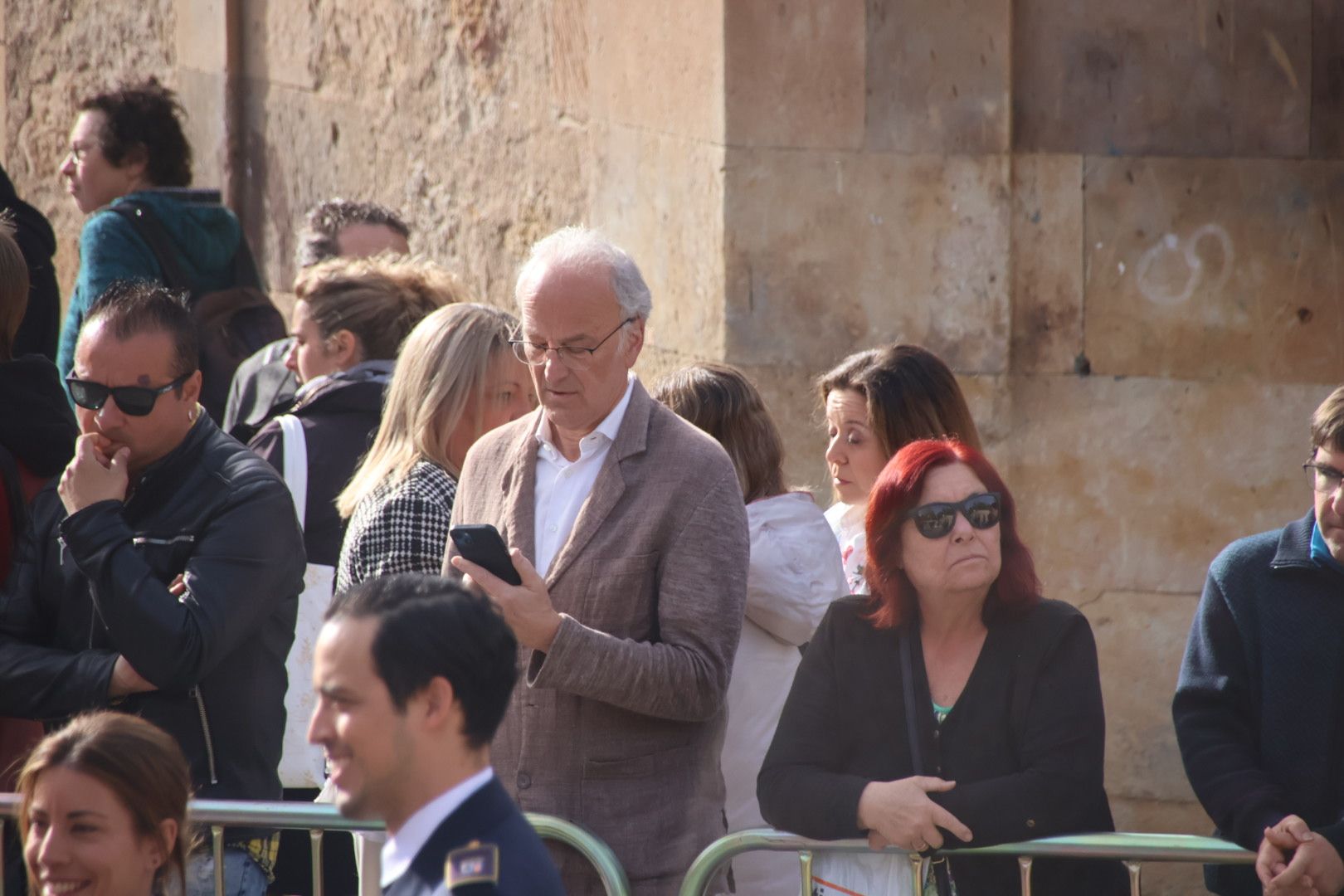 Ambiente en la Procesión de Nuestra Señora de la Alegría y en la Procesión de Jesús Resucitado de la Cofradía de la Vera Cruz