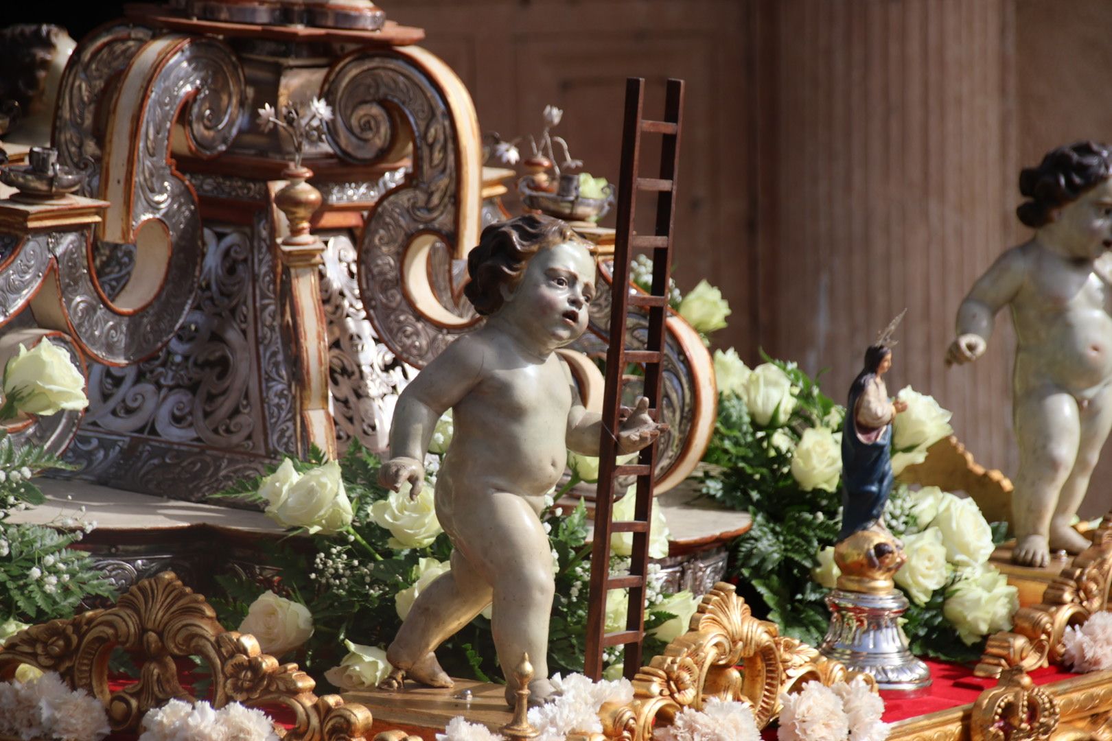 Procesión de Jesús Resucitado de la Cofradía de la Vera Cruz