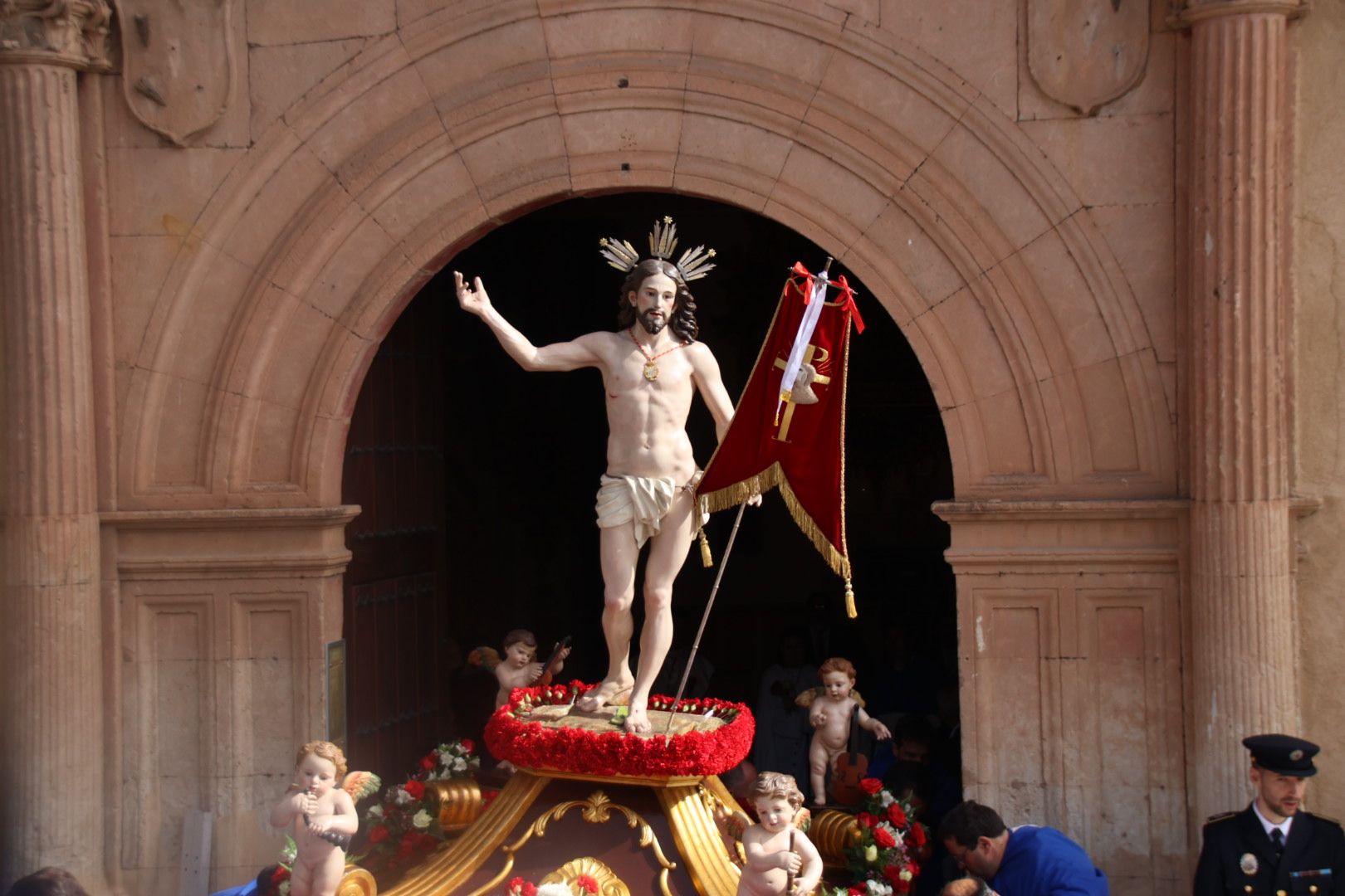 Procesión de Jesús Resucitado de la Cofradía de la Vera Cruz