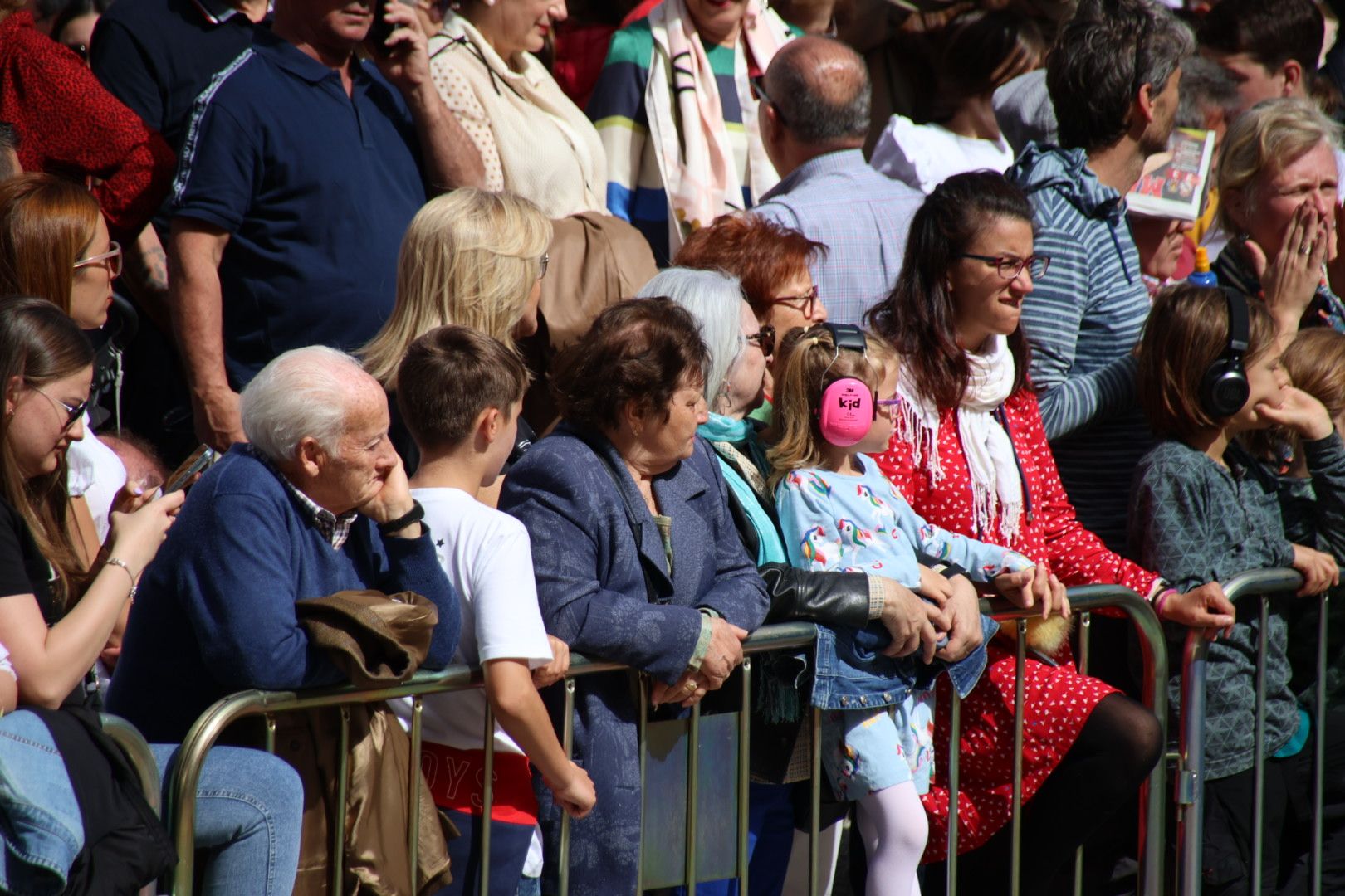 Procesión conjunta de Resurrección de la Cofradía de la Vera Cruz