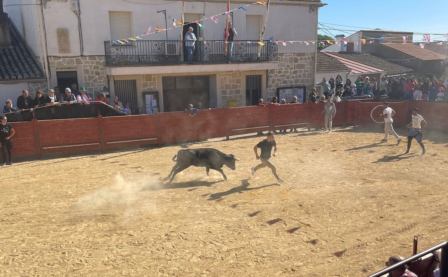 Suelta de vaquillas por Cabrillas (8)